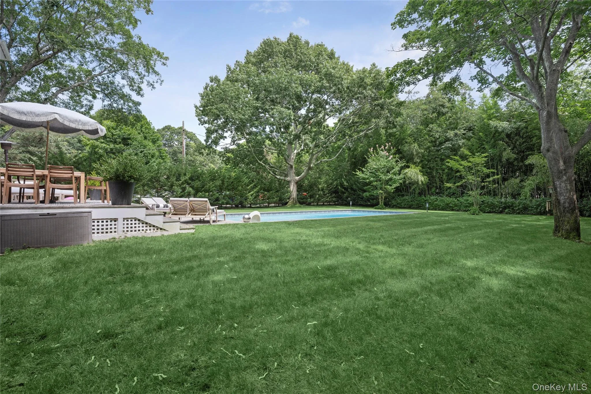 64 Hazelwood Avenue, Southampton, NY, 4 Bedrooms Bedrooms, 7 Rooms Rooms,3 BathroomsBathrooms,Residential,For Rent,Hazelwood,0,987034 64 Hazelwood Avenue, Southampton, NY, 4 Bedrooms Bedrooms, 7 Rooms Rooms,3 BathroomsBathrooms,Residential,For Rent,Hazelwood,0,987034