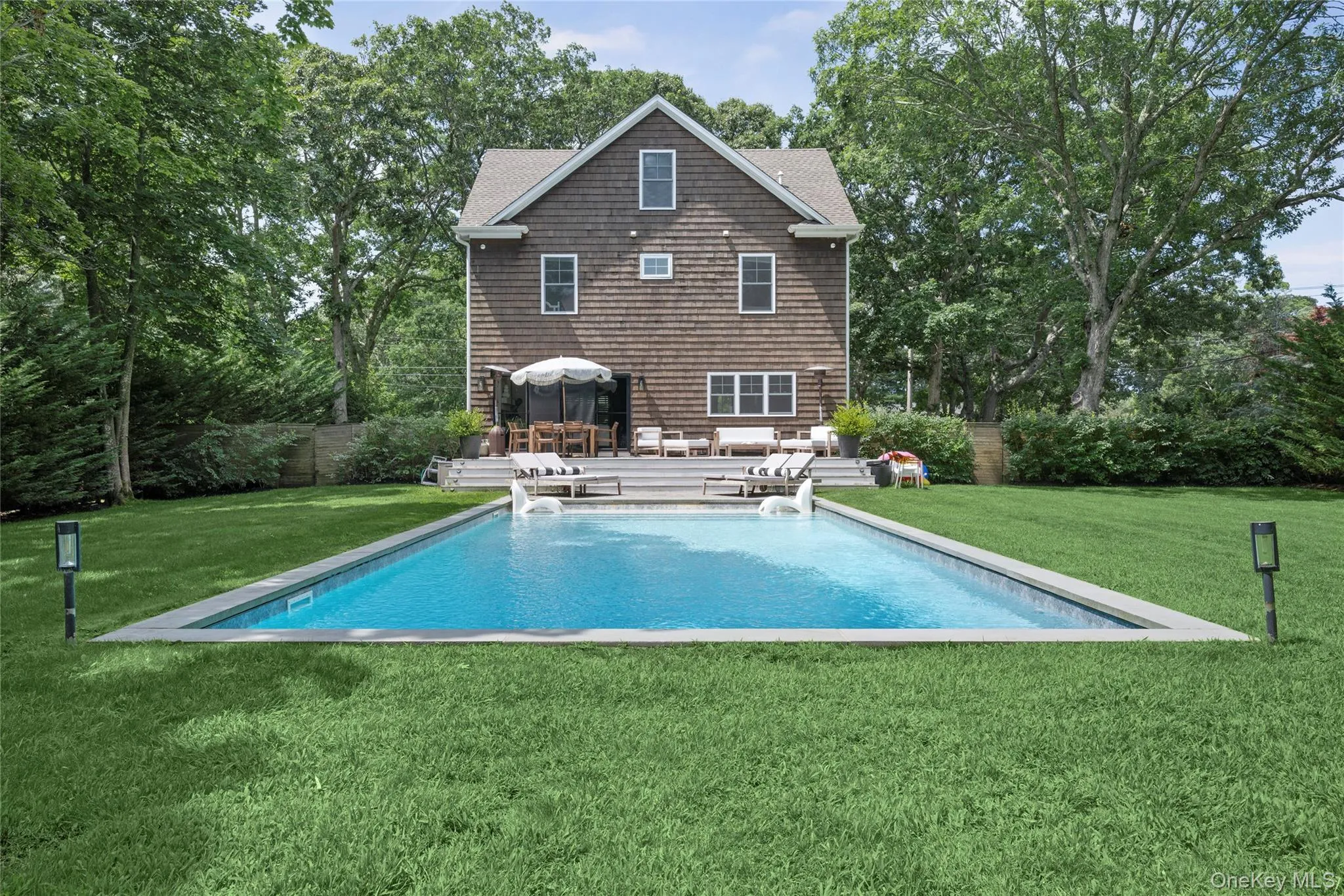64 Hazelwood Avenue, Southampton, NY, 4 Bedrooms Bedrooms, 7 Rooms Rooms,3 BathroomsBathrooms,Residential,For Rent,Hazelwood,0,987034 64 Hazelwood Avenue, Southampton, NY, 4 Bedrooms Bedrooms, 7 Rooms Rooms,3 BathroomsBathrooms,Residential,For Rent,Hazelwood,0,987034
