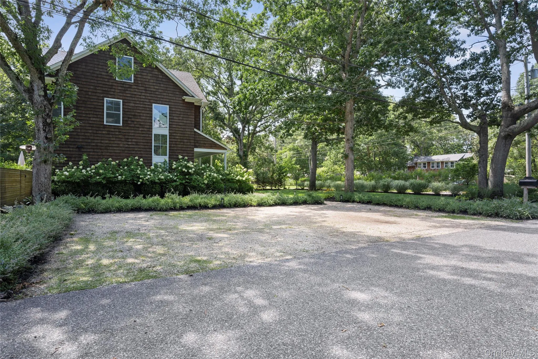64 Hazelwood Avenue, Southampton, NY, 4 Bedrooms Bedrooms, 7 Rooms Rooms,3 BathroomsBathrooms,Residential,For Rent,Hazelwood,0,987034 64 Hazelwood Avenue, Southampton, NY, 4 Bedrooms Bedrooms, 7 Rooms Rooms,3 BathroomsBathrooms,Residential,For Rent,Hazelwood,0,987034