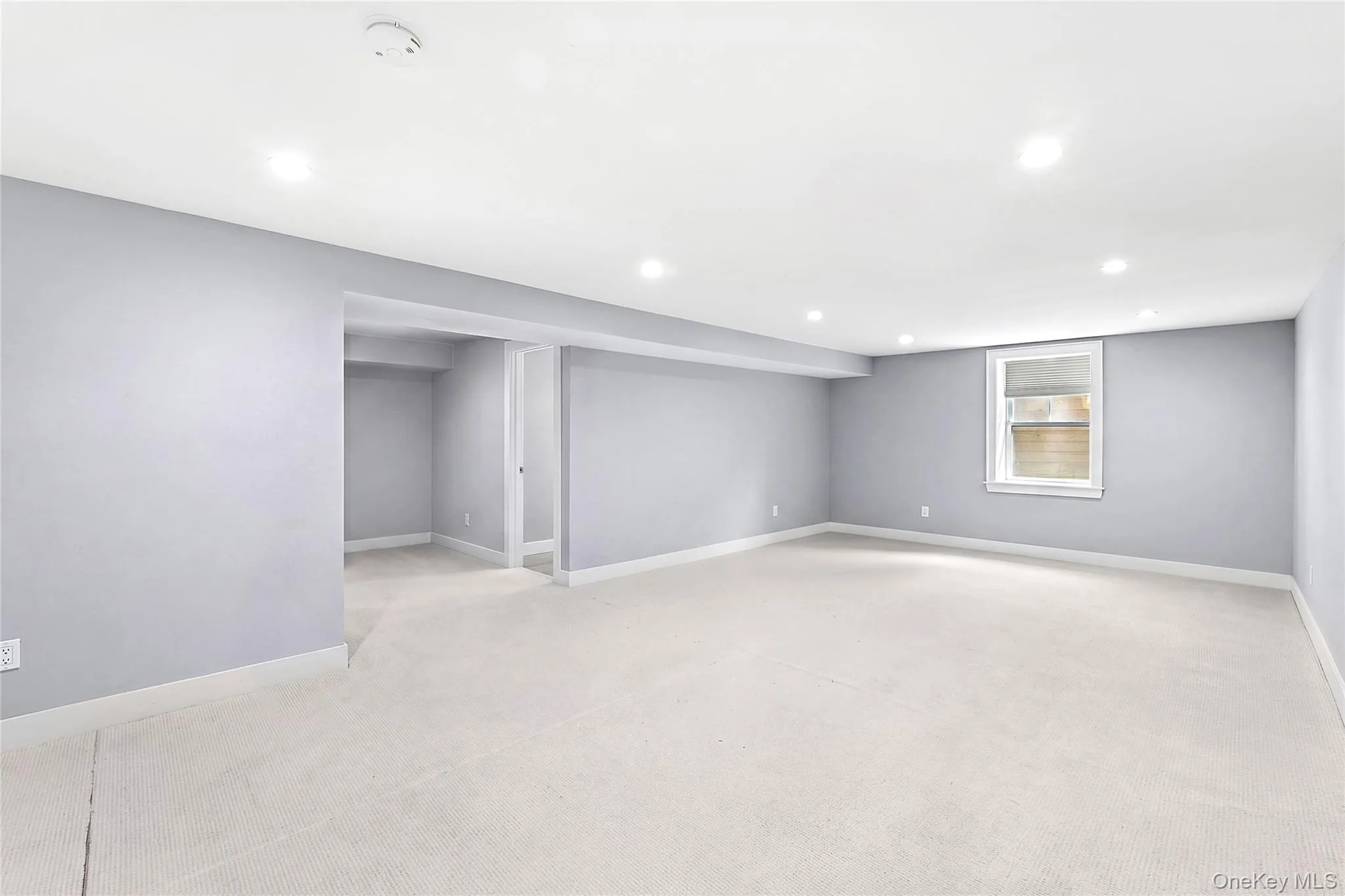 64 Hazelwood Avenue, Southampton, NY, 4 Bedrooms Bedrooms, 7 Rooms Rooms,3 BathroomsBathrooms,Residential,For Rent,Hazelwood,0,987034 64 Hazelwood Avenue, Southampton, NY, 4 Bedrooms Bedrooms, 7 Rooms Rooms,3 BathroomsBathrooms,Residential,For Rent,Hazelwood,0,987034