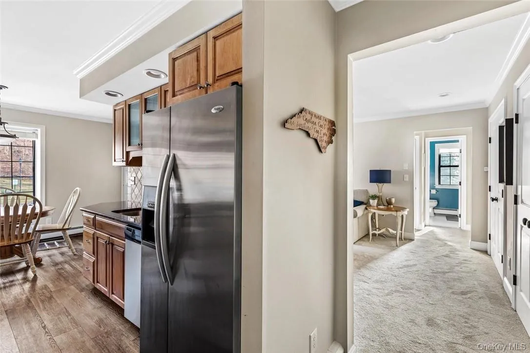 39 Foxwood Circle, Mount Kisco, NY, 1 Bedroom Bedrooms, 4 Rooms Rooms,1 BathroomBathrooms,Residential Lease,For Rent,Foxwood,0,987050 39 Foxwood Circle, Mount Kisco, NY, 1 Bedroom Bedrooms, 4 Rooms Rooms,1 BathroomBathrooms,Residential Lease,For Rent,Foxwood,0,987050