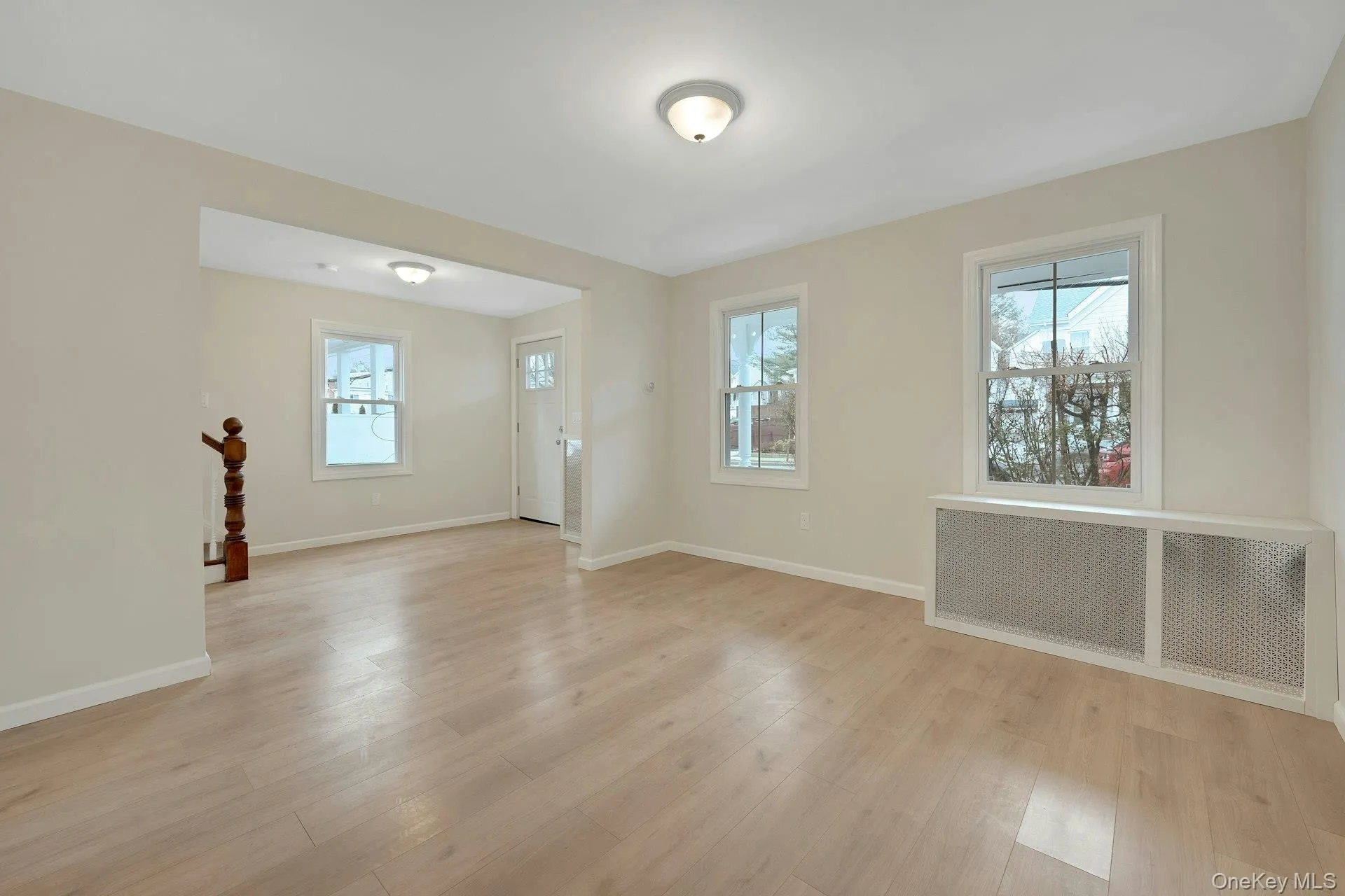 25 Washington Street, Greenburgh, NY, 3 Bedrooms Bedrooms, 6 Rooms Rooms,1 BathroomBathrooms,Residential Lease,For Rent,Washington,0,987059 25 Washington Street, Greenburgh, NY, 3 Bedrooms Bedrooms, 6 Rooms Rooms,1 BathroomBathrooms,Residential Lease,For Rent,Washington,0,987059