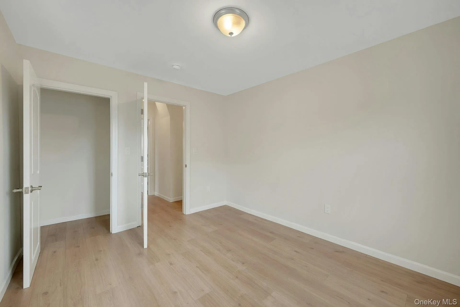 25 Washington Street, Greenburgh, NY, 3 Bedrooms Bedrooms, 6 Rooms Rooms,1 BathroomBathrooms,Residential Lease,For Rent,Washington,0,987059 25 Washington Street, Greenburgh, NY, 3 Bedrooms Bedrooms, 6 Rooms Rooms,1 BathroomBathrooms,Residential Lease,For Rent,Washington,0,987059