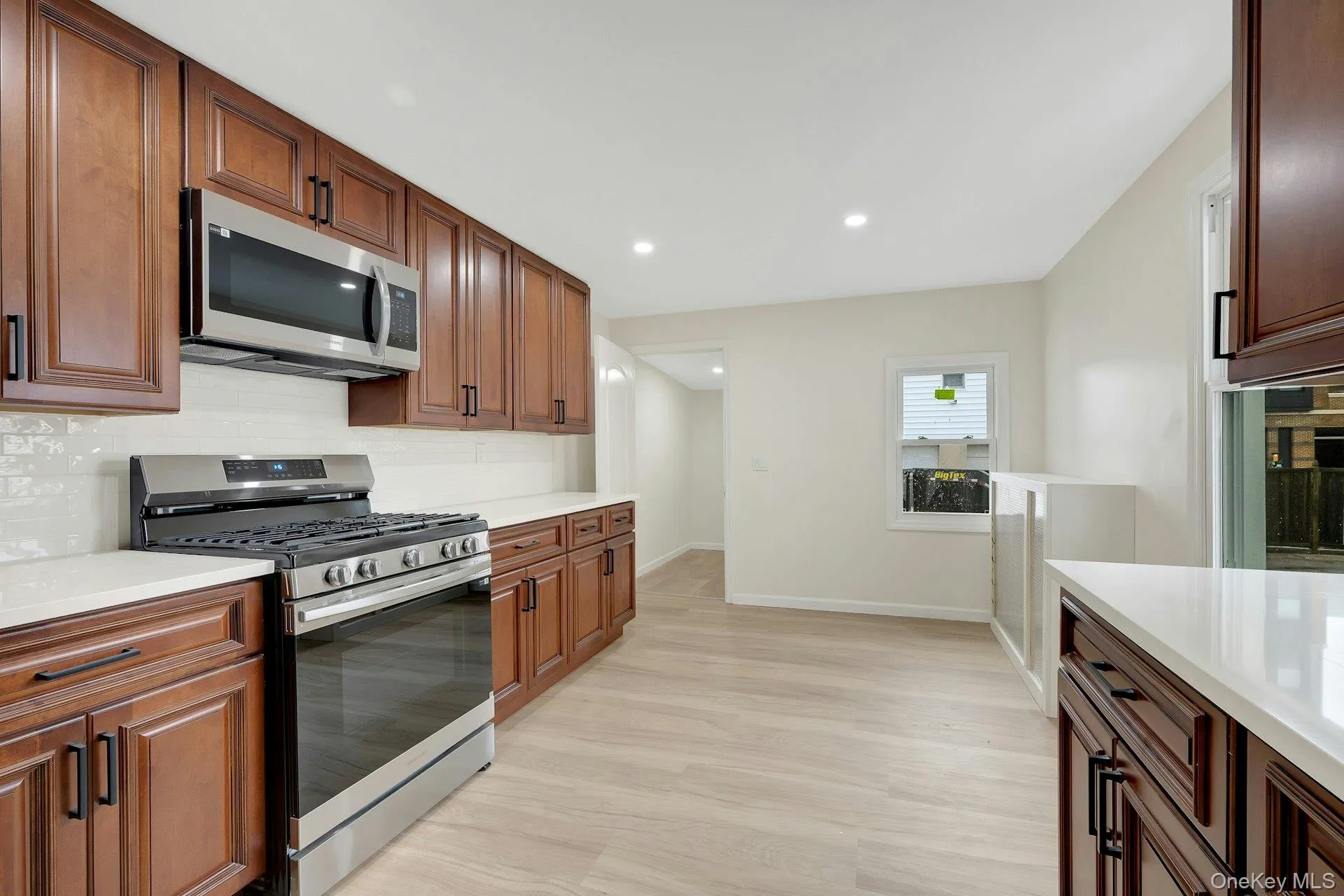 25 Washington Street, Greenburgh, NY, 3 Bedrooms Bedrooms, 6 Rooms Rooms,1 BathroomBathrooms,Residential Lease,For Rent,Washington,0,987059 25 Washington Street, Greenburgh, NY, 3 Bedrooms Bedrooms, 6 Rooms Rooms,1 BathroomBathrooms,Residential Lease,For Rent,Washington,0,987059