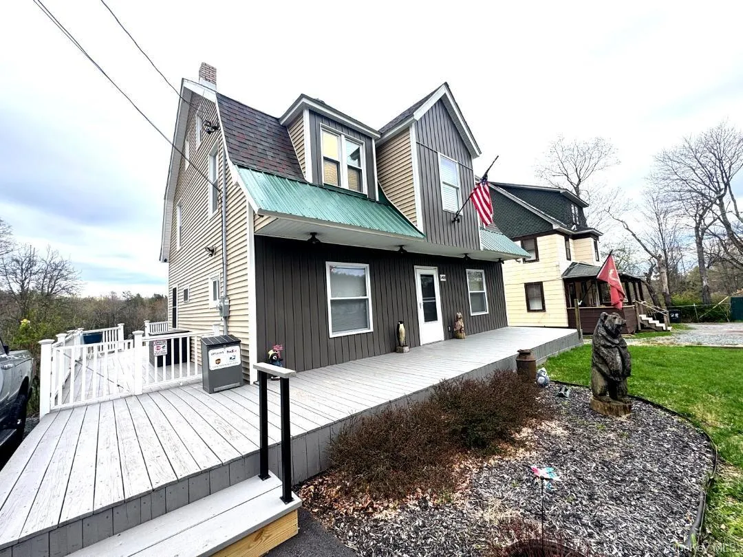 5408 State Route 55, Liberty, NY, 4 Bedrooms Bedrooms, 7 Rooms Rooms,2 BathroomsBathrooms,Residential,For Rent,State Route 55,0,987075 5408 State Route 55, Liberty, NY, 4 Bedrooms Bedrooms, 7 Rooms Rooms,2 BathroomsBathrooms,Residential,For Rent,State Route 55,0,987075