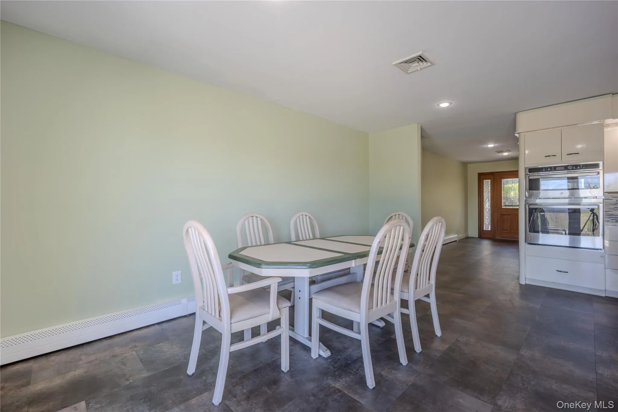 19-21 Lamela Drive, Marlboro, NY, 2 Bedrooms Bedrooms, 5 Rooms Rooms,2 BathroomsBathrooms,Residential Lease,For Rent,Lamela,0,987082 19-21 Lamela Drive, Marlboro, NY, 2 Bedrooms Bedrooms, 5 Rooms Rooms,2 BathroomsBathrooms,Residential Lease,For Rent,Lamela,0,987082