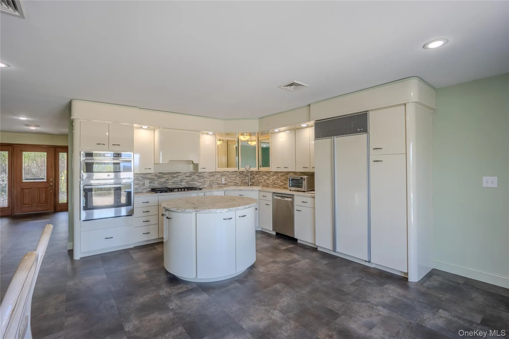 19-21 Lamela Drive, Marlboro, NY, 2 Bedrooms Bedrooms, 5 Rooms Rooms,2 BathroomsBathrooms,Residential Lease,For Rent,Lamela,0,987082 19-21 Lamela Drive, Marlboro, NY, 2 Bedrooms Bedrooms, 5 Rooms Rooms,2 BathroomsBathrooms,Residential Lease,For Rent,Lamela,0,987082