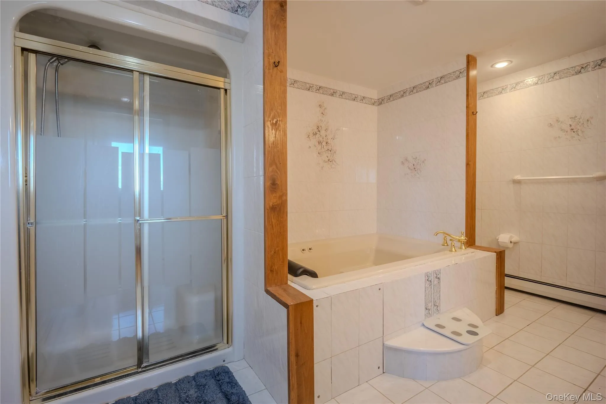 19-21 Lamela Drive, Marlboro, NY, 2 Bedrooms Bedrooms, 5 Rooms Rooms,2 BathroomsBathrooms,Residential Lease,For Rent,Lamela,0,987082 19-21 Lamela Drive, Marlboro, NY, 2 Bedrooms Bedrooms, 5 Rooms Rooms,2 BathroomsBathrooms,Residential Lease,For Rent,Lamela,0,987082
