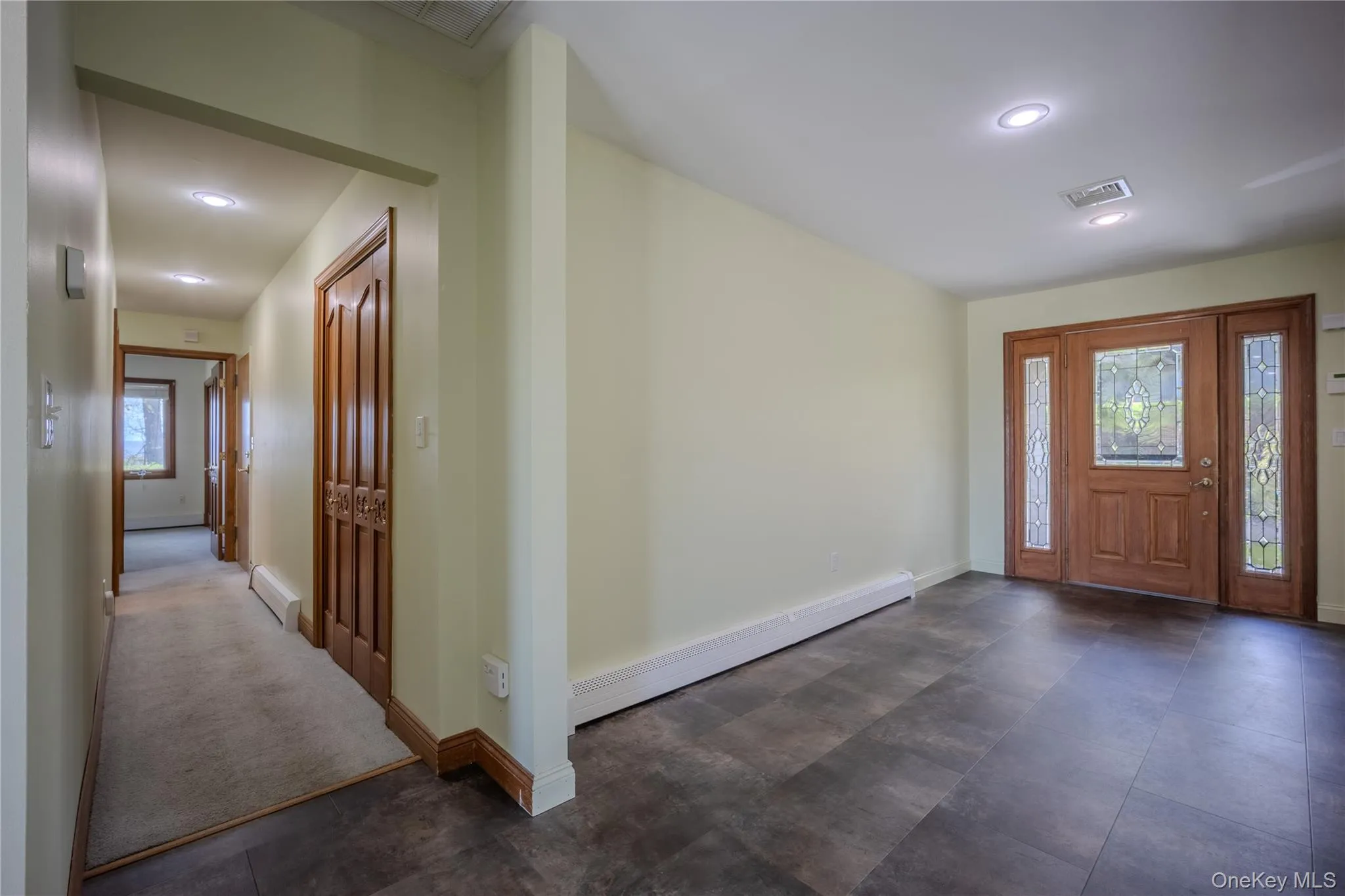 19-21 Lamela Drive, Marlboro, NY, 2 Bedrooms Bedrooms, 5 Rooms Rooms,2 BathroomsBathrooms,Residential Lease,For Rent,Lamela,0,987082 19-21 Lamela Drive, Marlboro, NY, 2 Bedrooms Bedrooms, 5 Rooms Rooms,2 BathroomsBathrooms,Residential Lease,For Rent,Lamela,0,987082
