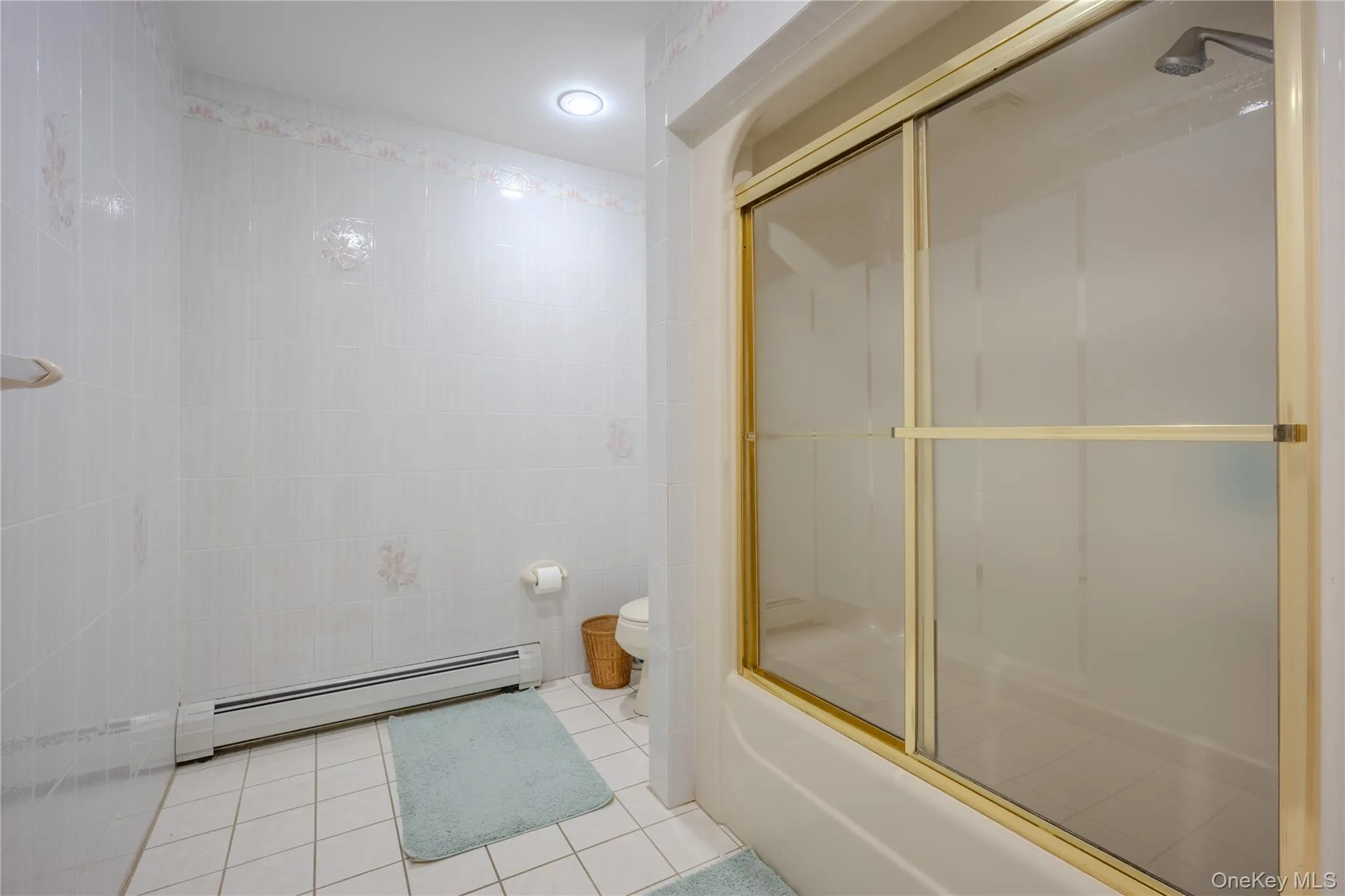 19-21 Lamela Drive, Marlboro, NY, 2 Bedrooms Bedrooms, 5 Rooms Rooms,2 BathroomsBathrooms,Residential Lease,For Rent,Lamela,0,987082 19-21 Lamela Drive, Marlboro, NY, 2 Bedrooms Bedrooms, 5 Rooms Rooms,2 BathroomsBathrooms,Residential Lease,For Rent,Lamela,0,987082