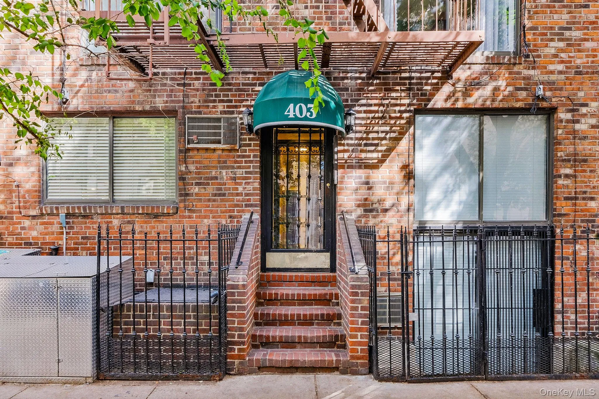 403 87th Street, New York, NY, 1 Bedroom Bedrooms, 4 Rooms Rooms,1 BathroomBathrooms,Residential,For Rent,87th,0,987083 403 87th Street, New York, NY, 1 Bedroom Bedrooms, 4 Rooms Rooms,1 BathroomBathrooms,Residential,For Rent,87th,0,987083