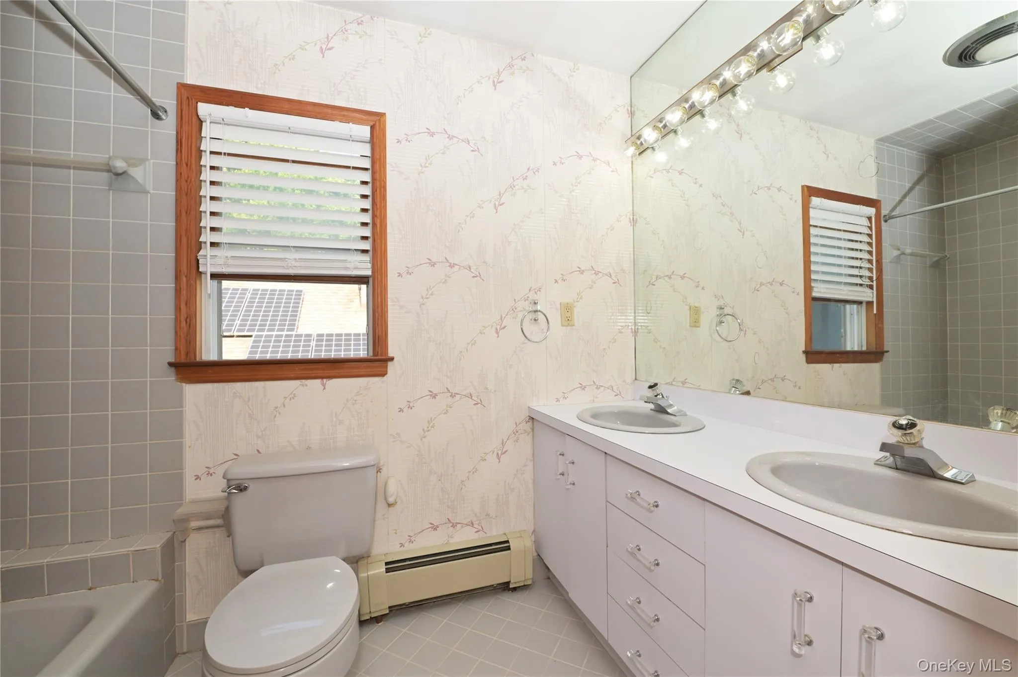 249-48 Rushmore Terrace, New York, NY, 3 Bedrooms Bedrooms, 7 Rooms Rooms,2 BathroomsBathrooms,Residential Lease,For Rent,Rushmore,0,987087 249-48 Rushmore Terrace, New York, NY, 3 Bedrooms Bedrooms, 7 Rooms Rooms,2 BathroomsBathrooms,Residential Lease,For Rent,Rushmore,0,987087