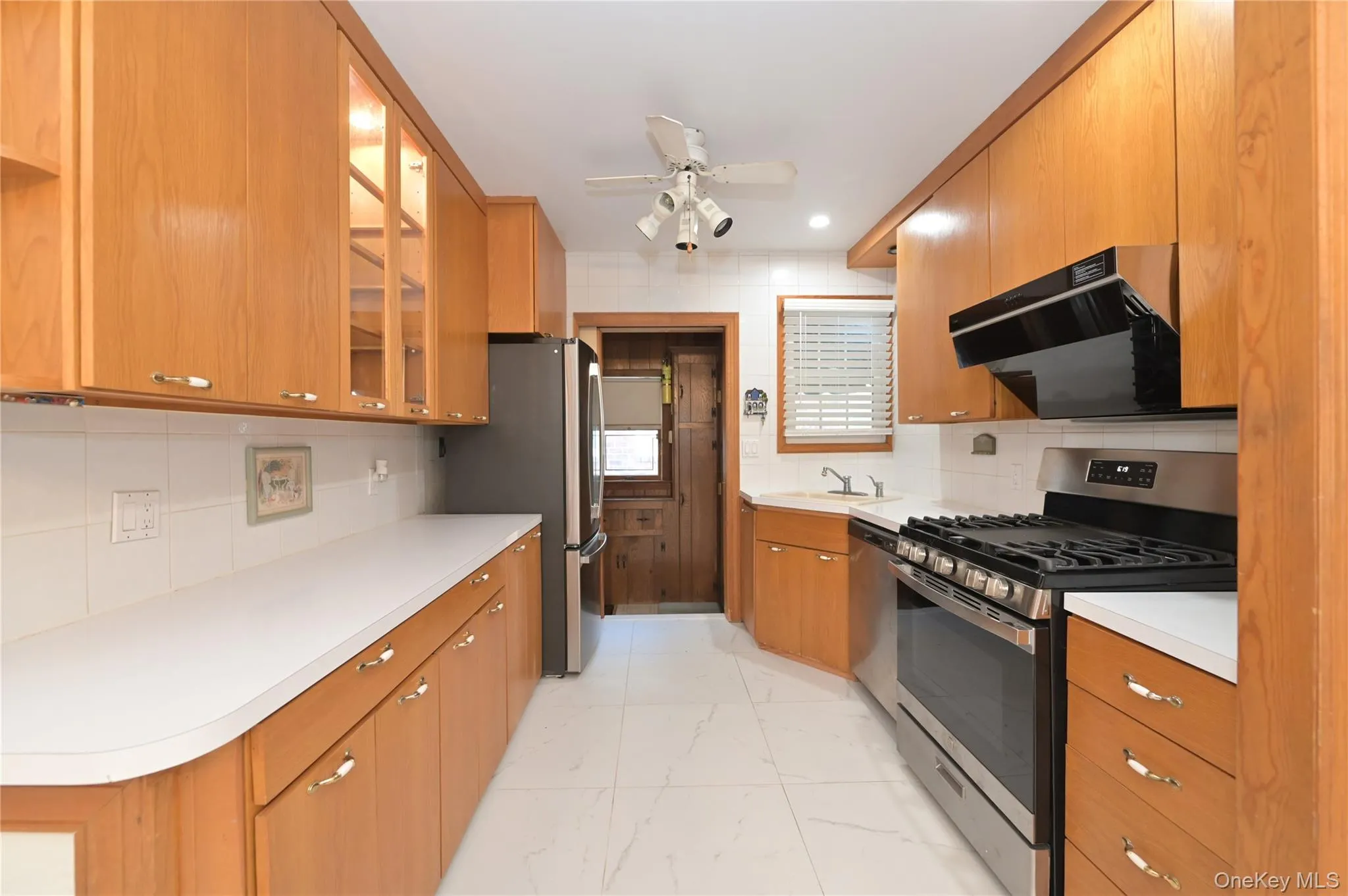249-48 Rushmore Terrace, New York, NY, 3 Bedrooms Bedrooms, 7 Rooms Rooms,2 BathroomsBathrooms,Residential Lease,For Rent,Rushmore,0,987087 249-48 Rushmore Terrace, New York, NY, 3 Bedrooms Bedrooms, 7 Rooms Rooms,2 BathroomsBathrooms,Residential Lease,For Rent,Rushmore,0,987087