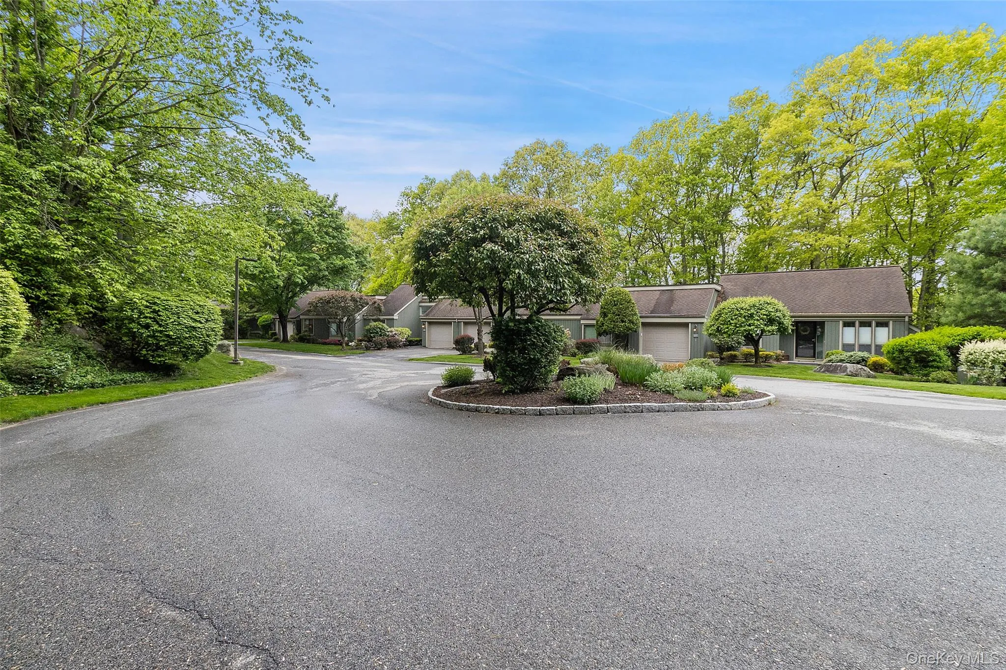 567 Heritage Hills, Somers, NY, 1 Bedroom Bedrooms, 3 Rooms Rooms,1 BathroomBathrooms,Residential,For Rent,Heritage,0,987091 567 Heritage Hills, Somers, NY, 1 Bedroom Bedrooms, 3 Rooms Rooms,1 BathroomBathrooms,Residential,For Rent,Heritage,0,987091