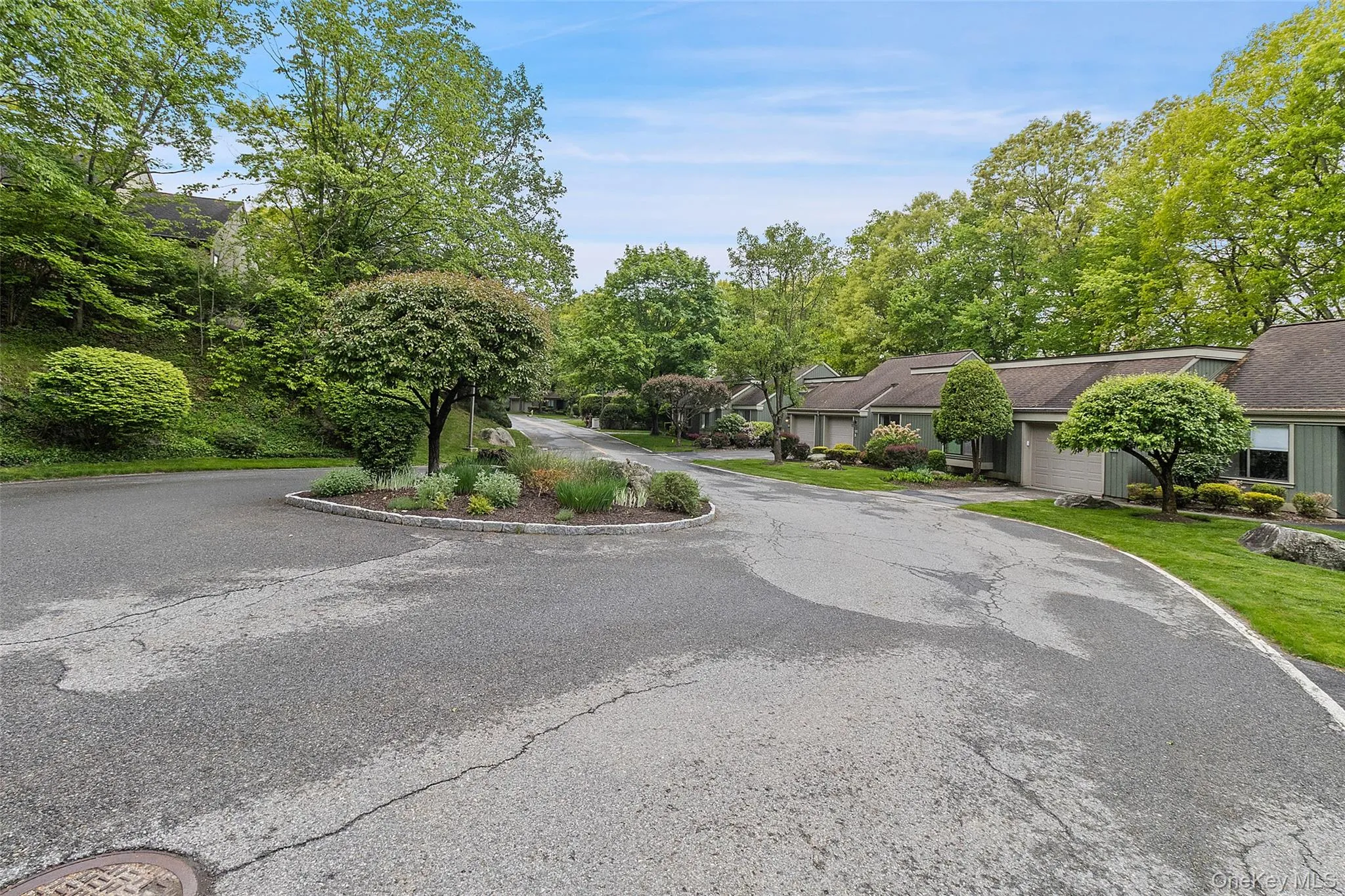 567 Heritage Hills, Somers, NY, 1 Bedroom Bedrooms, 3 Rooms Rooms,1 BathroomBathrooms,Residential,For Rent,Heritage,0,987091 567 Heritage Hills, Somers, NY, 1 Bedroom Bedrooms, 3 Rooms Rooms,1 BathroomBathrooms,Residential,For Rent,Heritage,0,987091