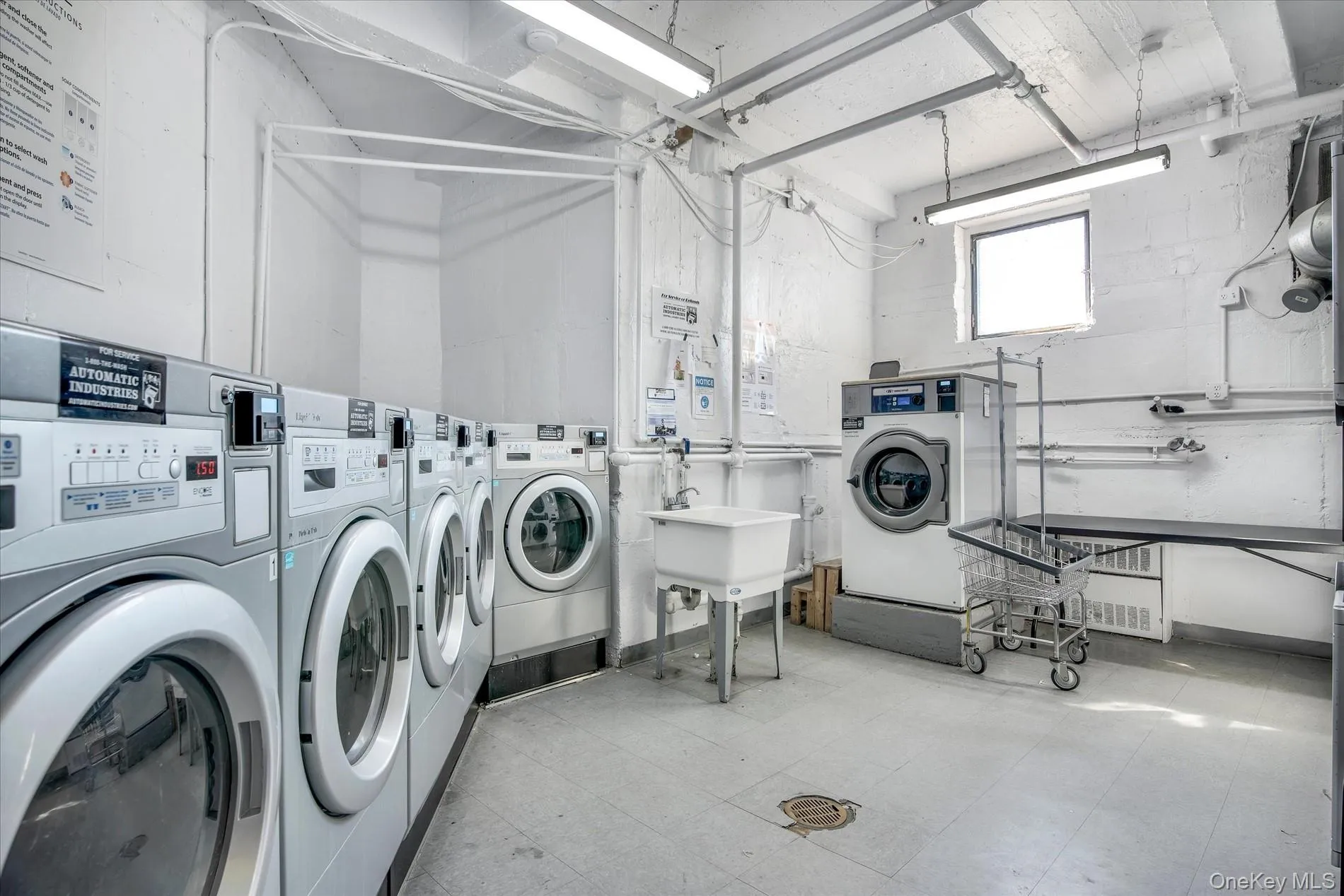 6011 Broadway, New York, NY, 1 Bedroom Bedrooms, 2 Rooms Rooms,1 BathroomBathrooms,Residential,For Rent,Broadway,0,987115 6011 Broadway, New York, NY, 1 Bedroom Bedrooms, 2 Rooms Rooms,1 BathroomBathrooms,Residential,For Rent,Broadway,0,987115