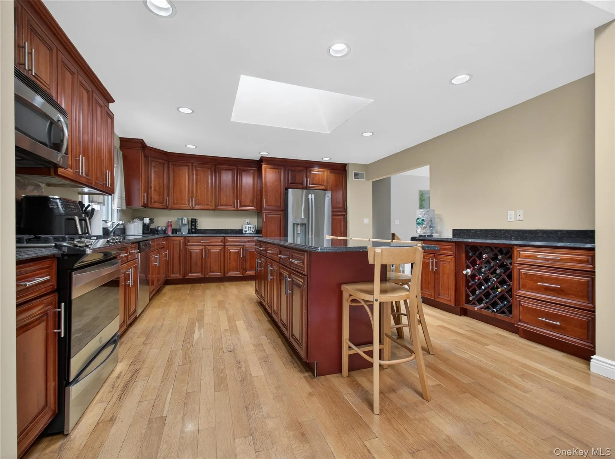 58A New Hempstead Road, Clarkstown, NY, 5 Bedrooms Bedrooms, 7 Rooms Rooms,3 BathroomsBathrooms,Residential,For Rent,New Hempstead,0,987134 58A New Hempstead Road, Clarkstown, NY, 5 Bedrooms Bedrooms, 7 Rooms Rooms,3 BathroomsBathrooms,Residential,For Rent,New Hempstead,0,987134