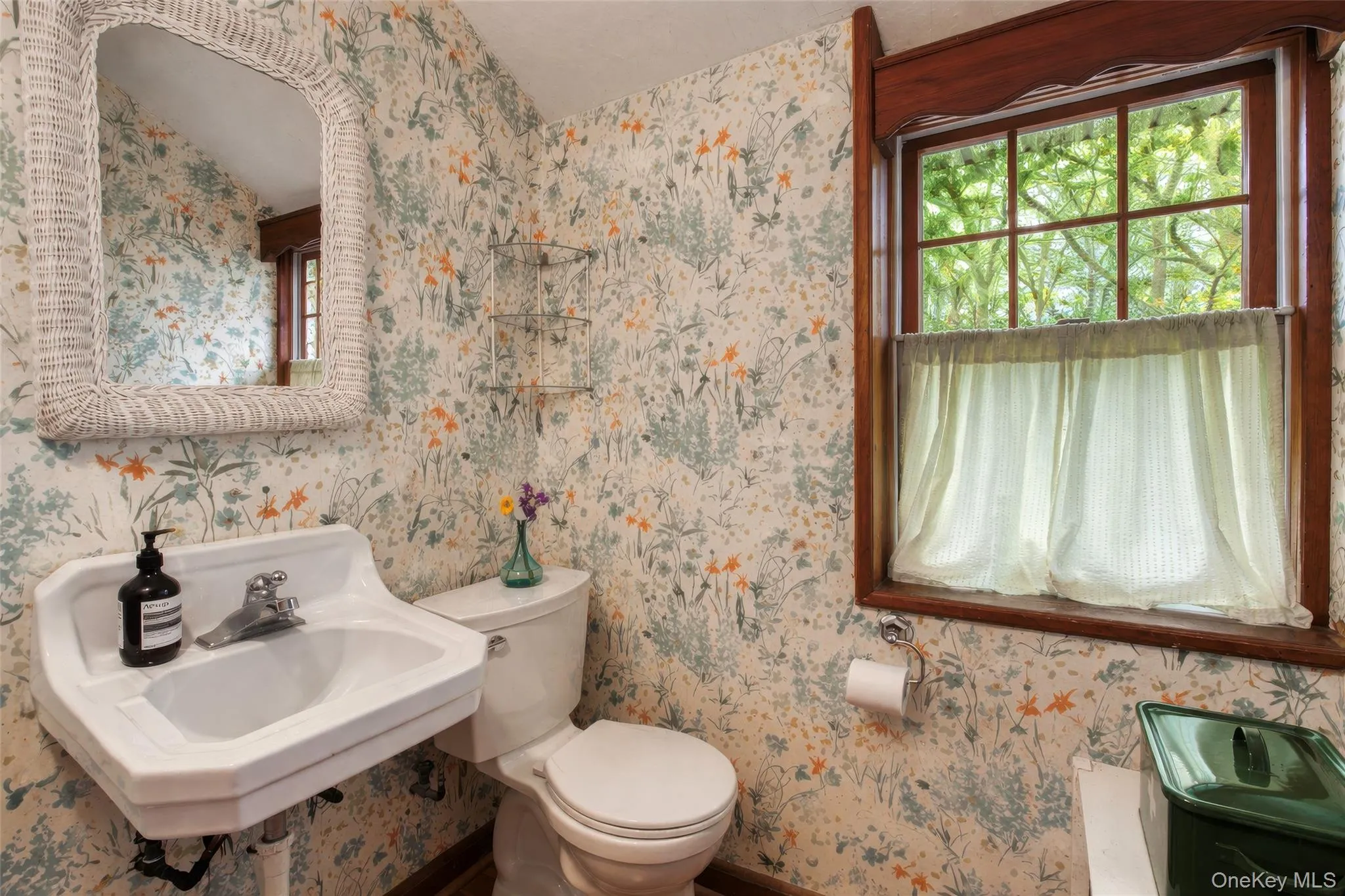 2nd Floor Half Bath 2nd Floor Half Bath