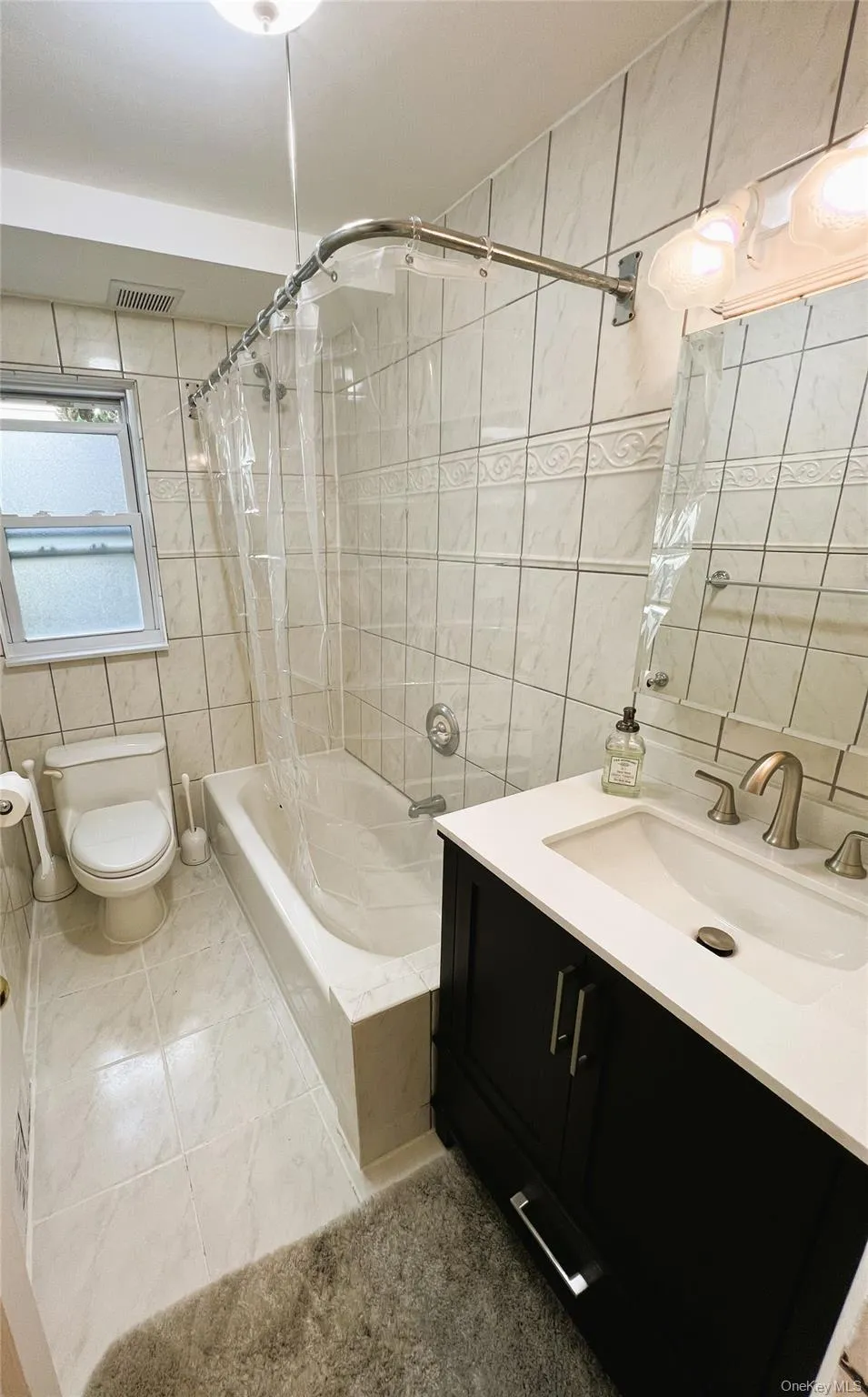 520 Chester Street, Long Beach, NY, 1 Bedroom Bedrooms, 3 Rooms Rooms,1 BathroomBathrooms,Residential Lease,For Rent,Chester,0,987142 520 Chester Street, Long Beach, NY, 1 Bedroom Bedrooms, 3 Rooms Rooms,1 BathroomBathrooms,Residential Lease,For Rent,Chester,0,987142