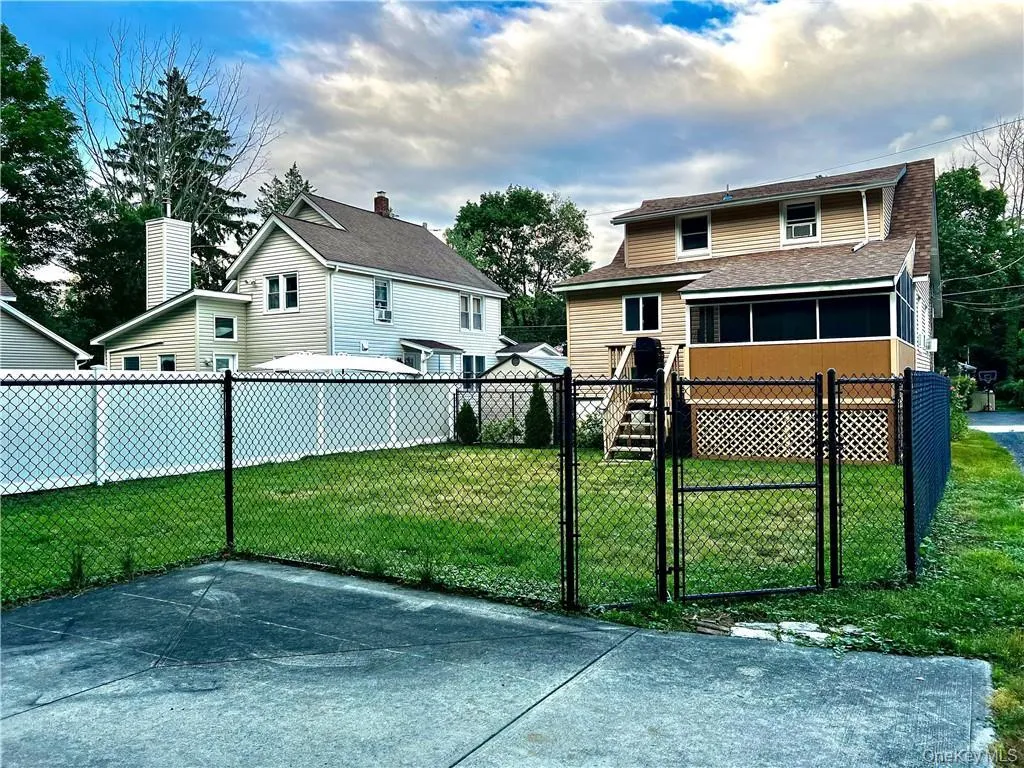 23 Richard Street, Ramapo, NY, 3 Bedrooms Bedrooms, 7 Rooms Rooms,2 BathroomsBathrooms,Residential Lease,For Rent,Richard,0,987143 23 Richard Street, Ramapo, NY, 3 Bedrooms Bedrooms, 7 Rooms Rooms,2 BathroomsBathrooms,Residential Lease,For Rent,Richard,0,987143