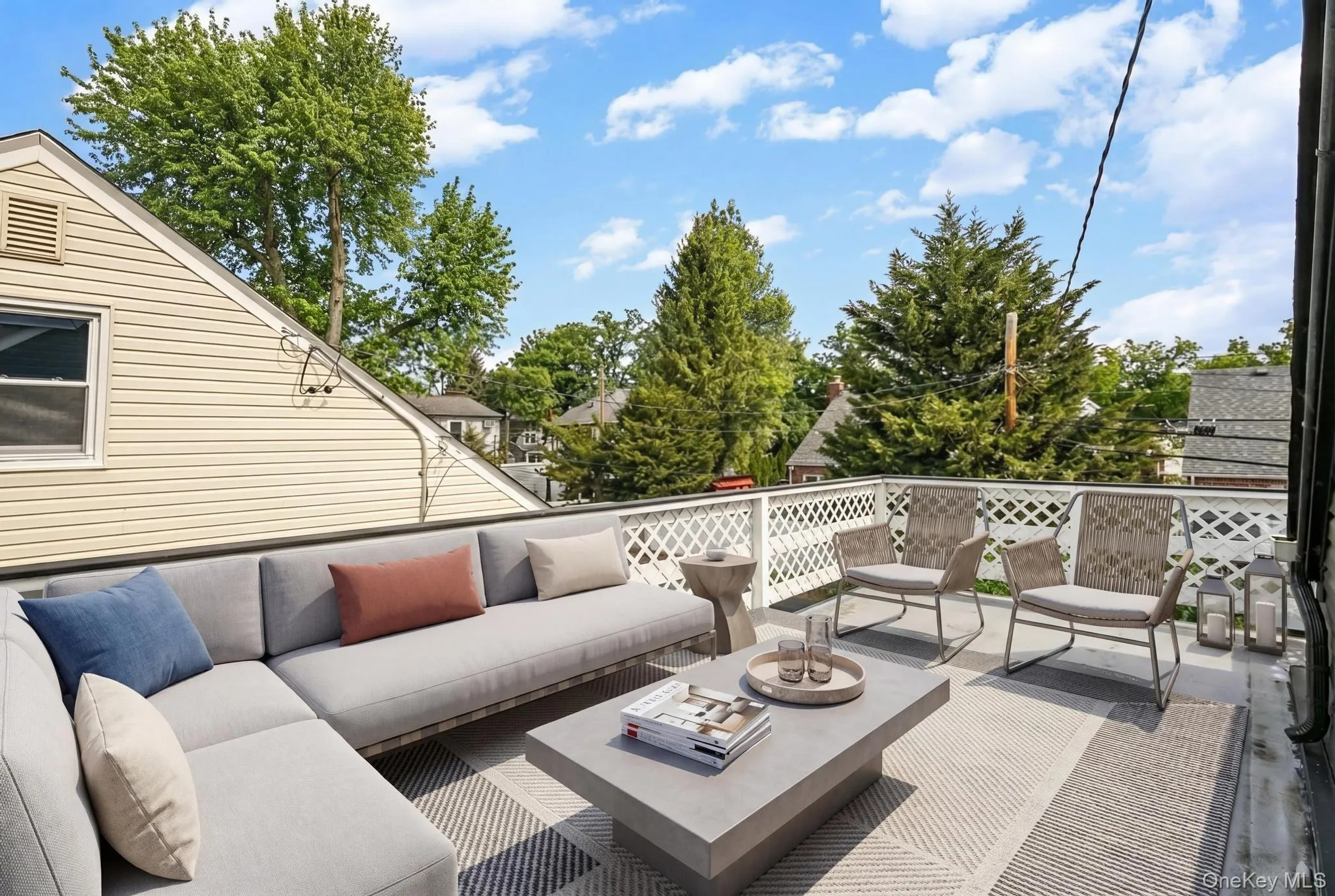 6 Willow Road, North Hempstead, NY, 3 Bedrooms Bedrooms, 8 Rooms Rooms,2 BathroomsBathrooms,Residential,For Rent,Willow,0,KEY987144 6 Willow Road, North Hempstead, NY, 3 Bedrooms Bedrooms, 8 Rooms Rooms,2 BathroomsBathrooms,Residential,For Rent,Willow,0,KEY987144
