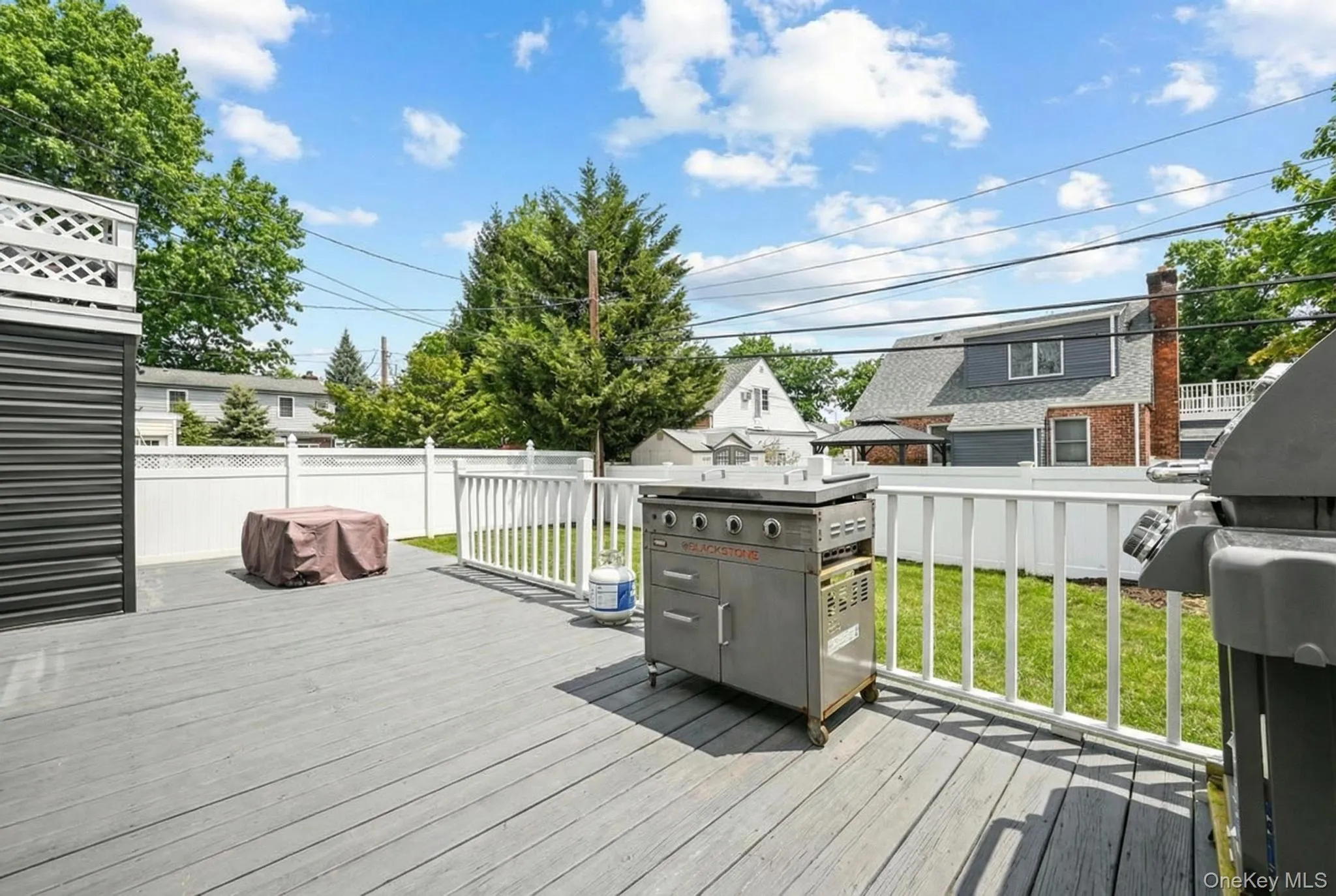 6 Willow Road, North Hempstead, NY, 3 Bedrooms Bedrooms, 8 Rooms Rooms,2 BathroomsBathrooms,Residential,For Rent,Willow,0,KEY987144 6 Willow Road, North Hempstead, NY, 3 Bedrooms Bedrooms, 8 Rooms Rooms,2 BathroomsBathrooms,Residential,For Rent,Willow,0,KEY987144