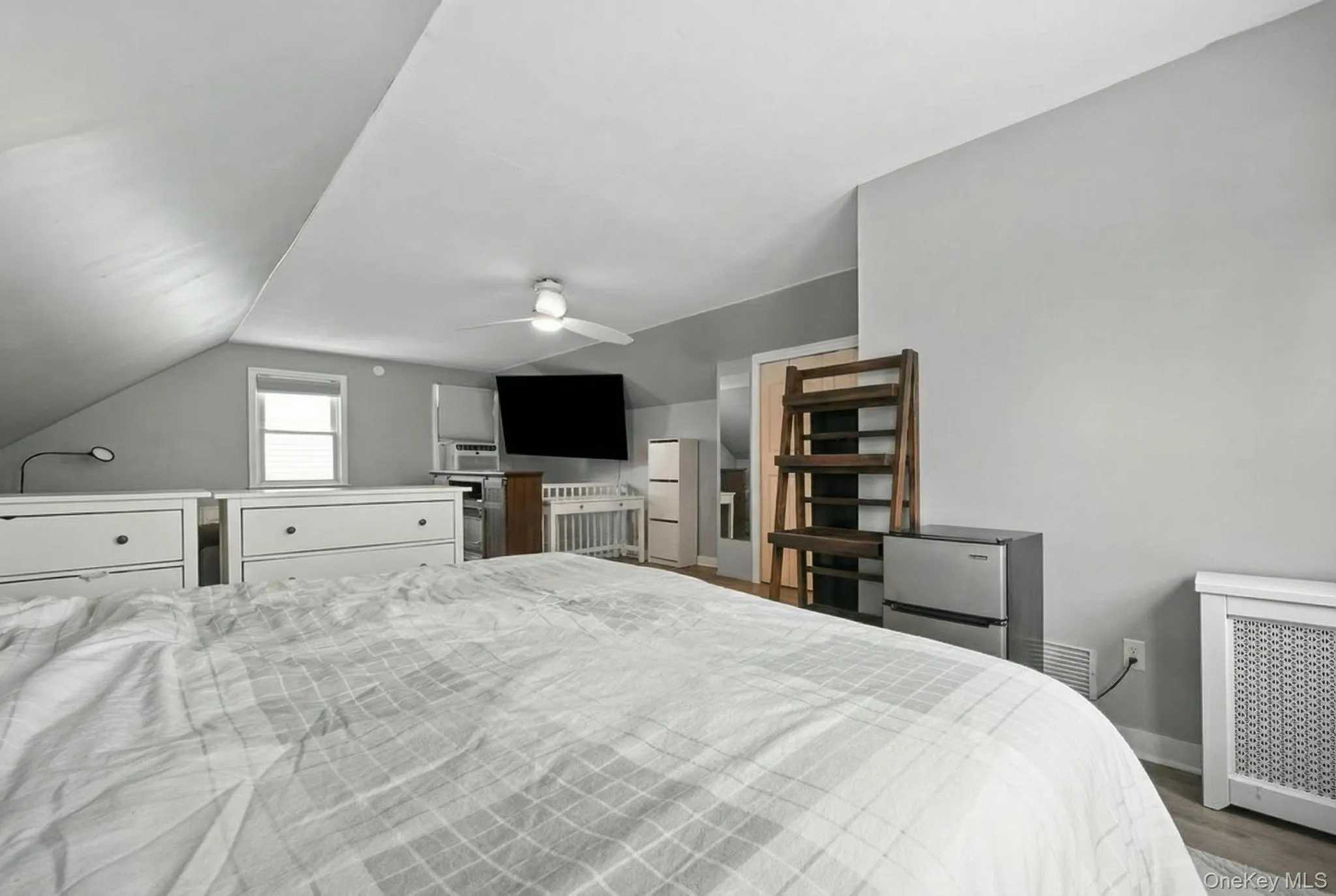 6 Willow Road, North Hempstead, NY, 3 Bedrooms Bedrooms, 8 Rooms Rooms,2 BathroomsBathrooms,Residential,For Rent,Willow,0,KEY987144 6 Willow Road, North Hempstead, NY, 3 Bedrooms Bedrooms, 8 Rooms Rooms,2 BathroomsBathrooms,Residential,For Rent,Willow,0,KEY987144