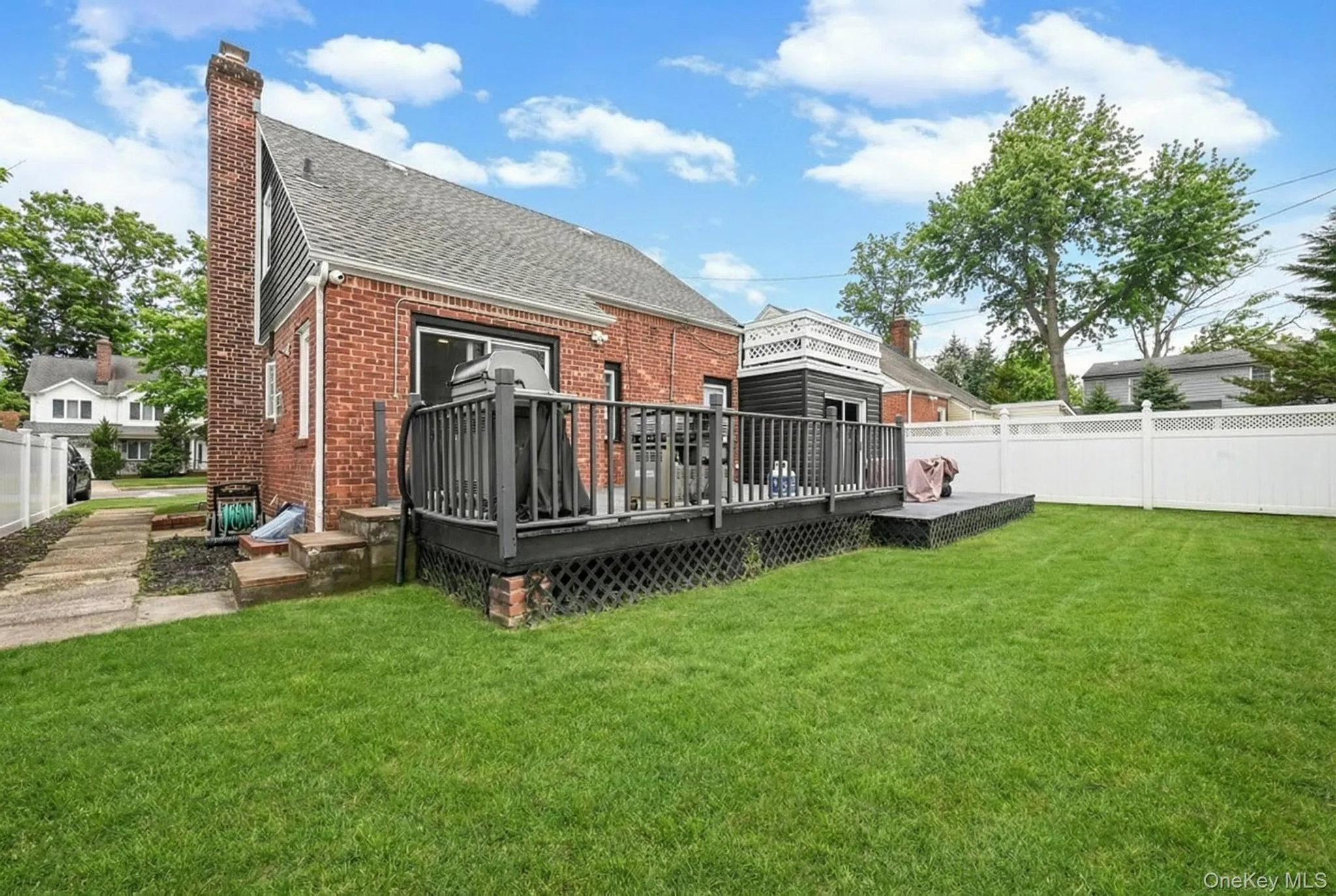 6 Willow Road, North Hempstead, NY, 3 Bedrooms Bedrooms, 8 Rooms Rooms,2 BathroomsBathrooms,Residential,For Rent,Willow,0,KEY987144 6 Willow Road, North Hempstead, NY, 3 Bedrooms Bedrooms, 8 Rooms Rooms,2 BathroomsBathrooms,Residential,For Rent,Willow,0,KEY987144