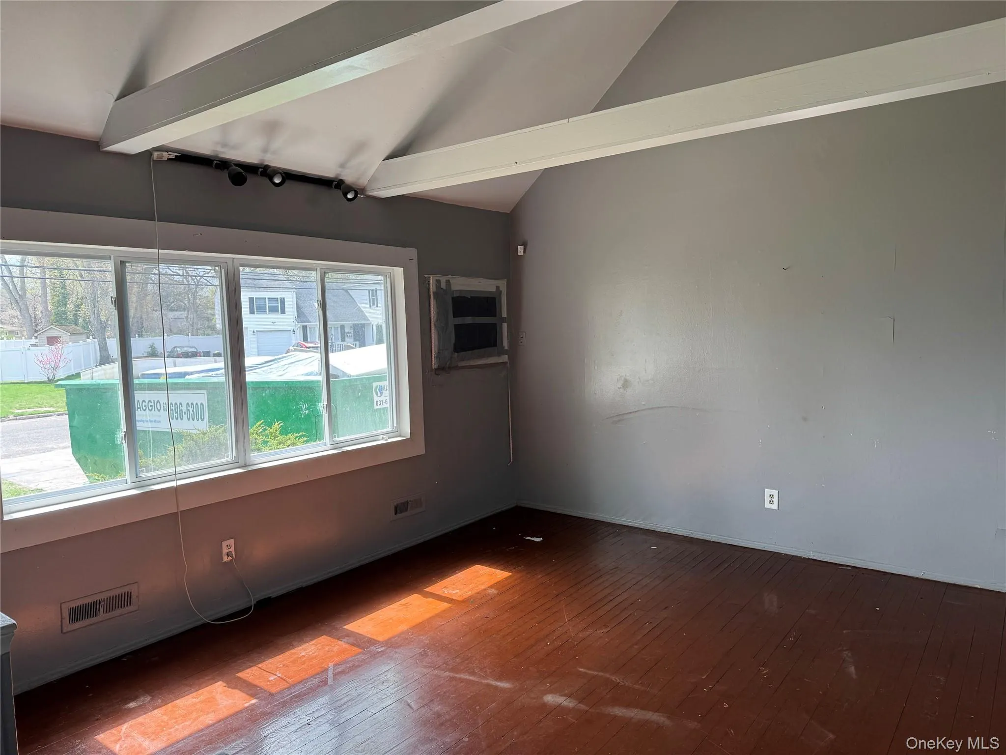 41 Princeton Street, Islip, NY, 4 Bedrooms Bedrooms, 7 Rooms Rooms,2 BathroomsBathrooms,Residential Sale,For Rent,Princeton,0,987155 41 Princeton Street, Islip, NY, 4 Bedrooms Bedrooms, 7 Rooms Rooms,2 BathroomsBathrooms,Residential Sale,For Rent,Princeton,0,987155
