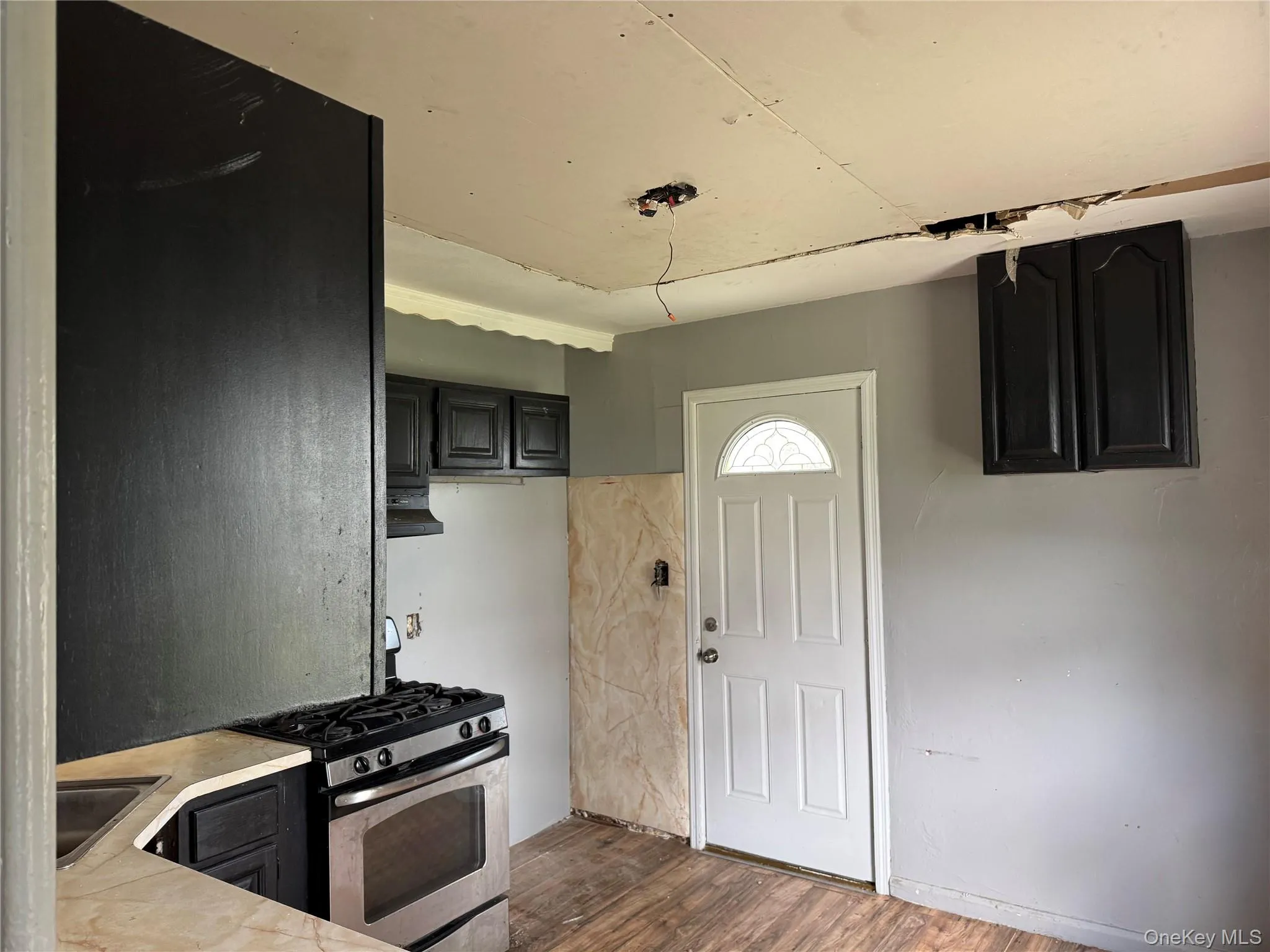 41 Princeton Street, Islip, NY, 4 Bedrooms Bedrooms, 7 Rooms Rooms,2 BathroomsBathrooms,Residential Sale,For Rent,Princeton,0,987155 41 Princeton Street, Islip, NY, 4 Bedrooms Bedrooms, 7 Rooms Rooms,2 BathroomsBathrooms,Residential Sale,For Rent,Princeton,0,987155
