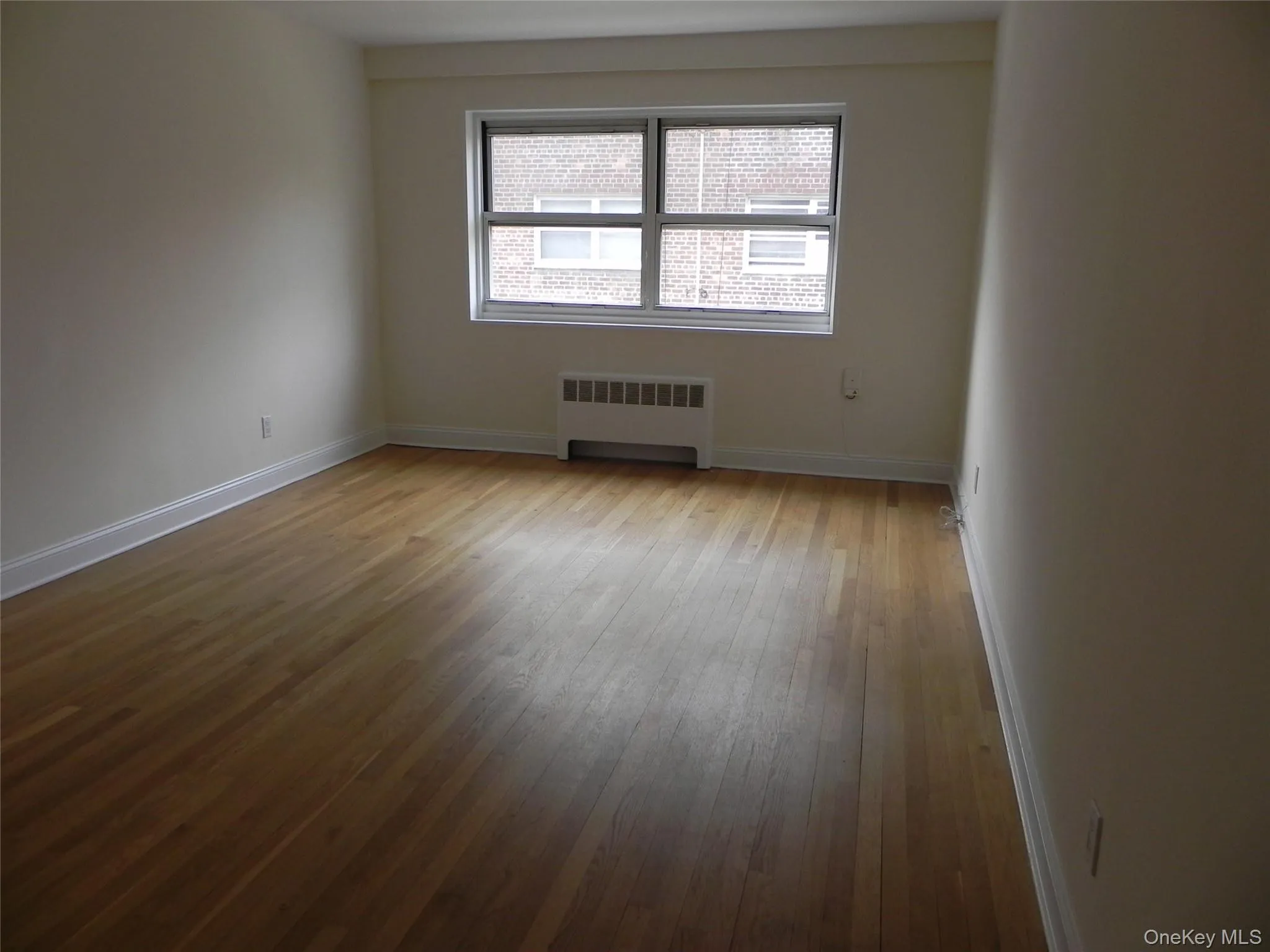 11 Schenck Avenue, North Hempstead, NY, 1 Bedroom Bedrooms, 3 Rooms Rooms,1 BathroomBathrooms,Residential Lease,For Rent,Schenck,0,987157 11 Schenck Avenue, North Hempstead, NY, 1 Bedroom Bedrooms, 3 Rooms Rooms,1 BathroomBathrooms,Residential Lease,For Rent,Schenck,0,987157