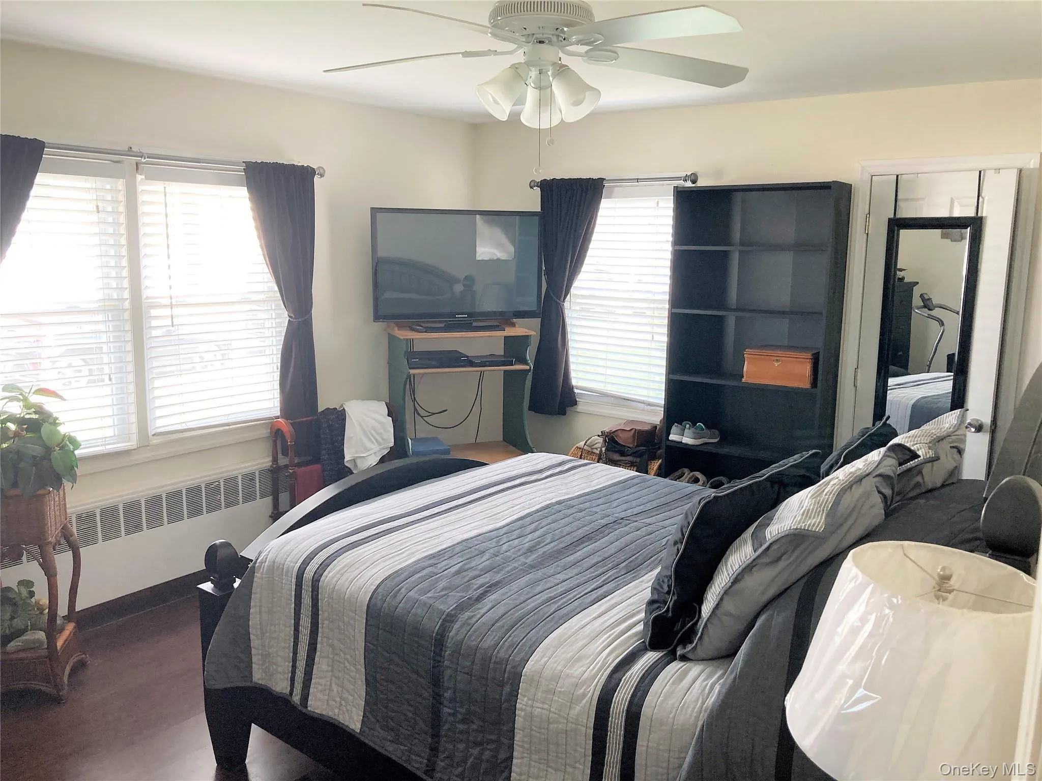 141 Nassau Lane, Hempstead, NY, 2 Bedrooms Bedrooms, 6 Rooms Rooms,1 BathroomBathrooms,Residential Lease,For Rent,Nassau,0,987159 141 Nassau Lane, Hempstead, NY, 2 Bedrooms Bedrooms, 6 Rooms Rooms,1 BathroomBathrooms,Residential Lease,For Rent,Nassau,0,987159
