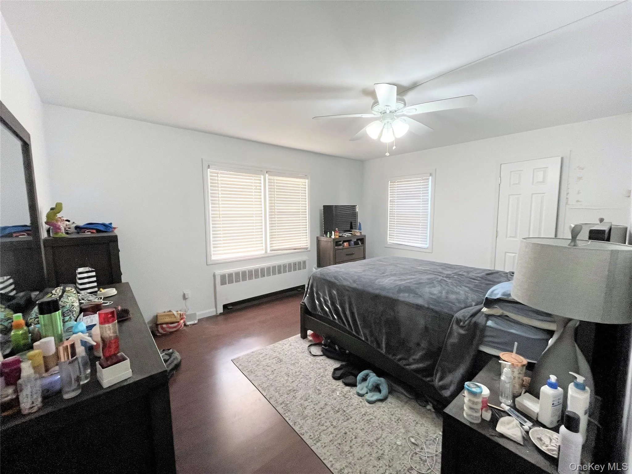 141 Nassau Lane, Hempstead, NY, 2 Bedrooms Bedrooms, 6 Rooms Rooms,1 BathroomBathrooms,Residential Lease,For Rent,Nassau,0,987159 141 Nassau Lane, Hempstead, NY, 2 Bedrooms Bedrooms, 6 Rooms Rooms,1 BathroomBathrooms,Residential Lease,For Rent,Nassau,0,987159