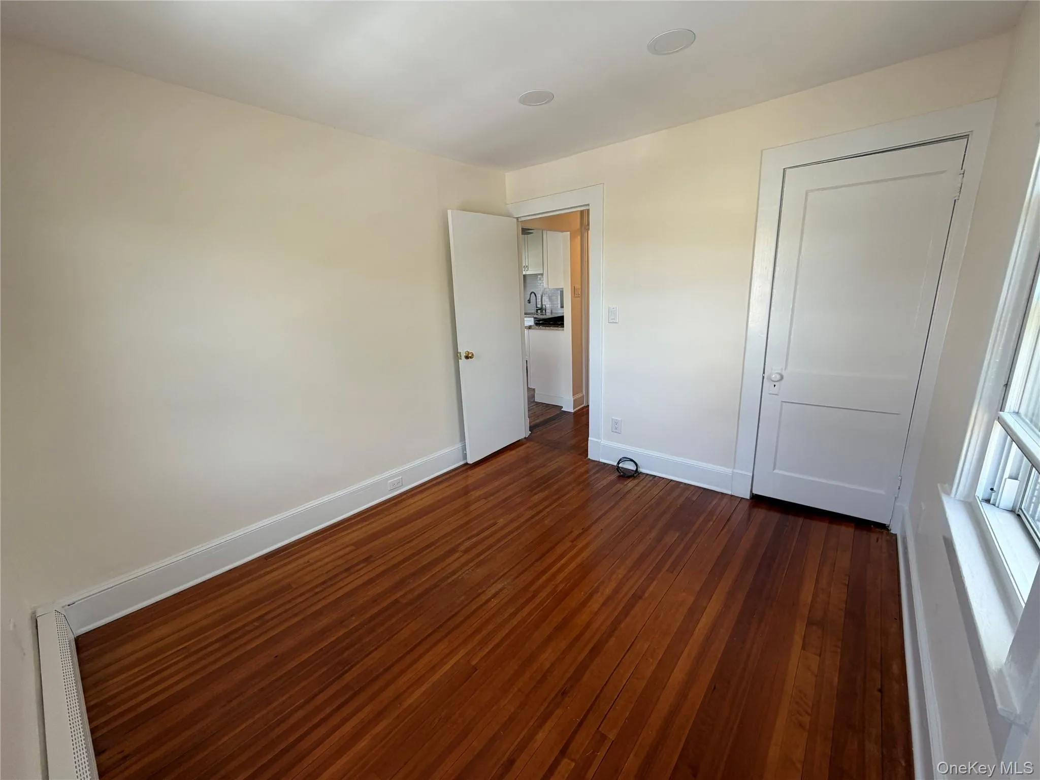 41 Mc Alpin Avenue, Carmel, NY, 1 Bedroom Bedrooms, 5 Rooms Rooms,1 BathroomBathrooms,Residential Lease,For Rent,Mc Alpin,0,987161 41 Mc Alpin Avenue, Carmel, NY, 1 Bedroom Bedrooms, 5 Rooms Rooms,1 BathroomBathrooms,Residential Lease,For Rent,Mc Alpin,0,987161