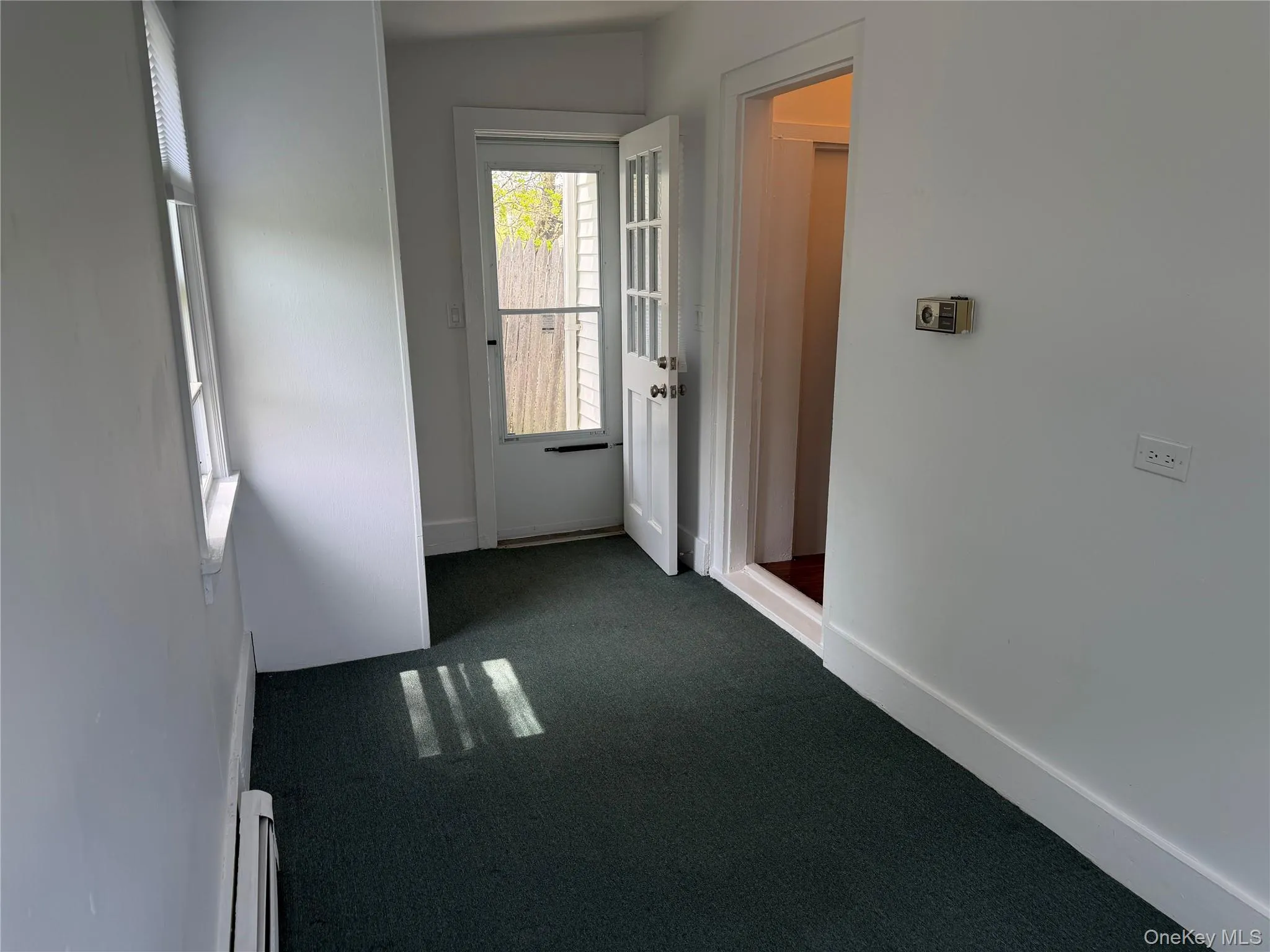 Porch/dining area Porch/dining area
