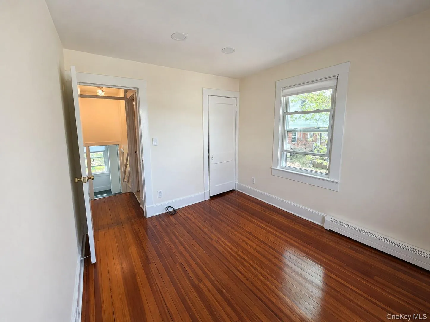 41 Mc Alpin Avenue, Carmel, NY, 1 Bedroom Bedrooms, 5 Rooms Rooms,1 BathroomBathrooms,Residential Lease,For Rent,Mc Alpin,0,987161 41 Mc Alpin Avenue, Carmel, NY, 1 Bedroom Bedrooms, 5 Rooms Rooms,1 BathroomBathrooms,Residential Lease,For Rent,Mc Alpin,0,987161