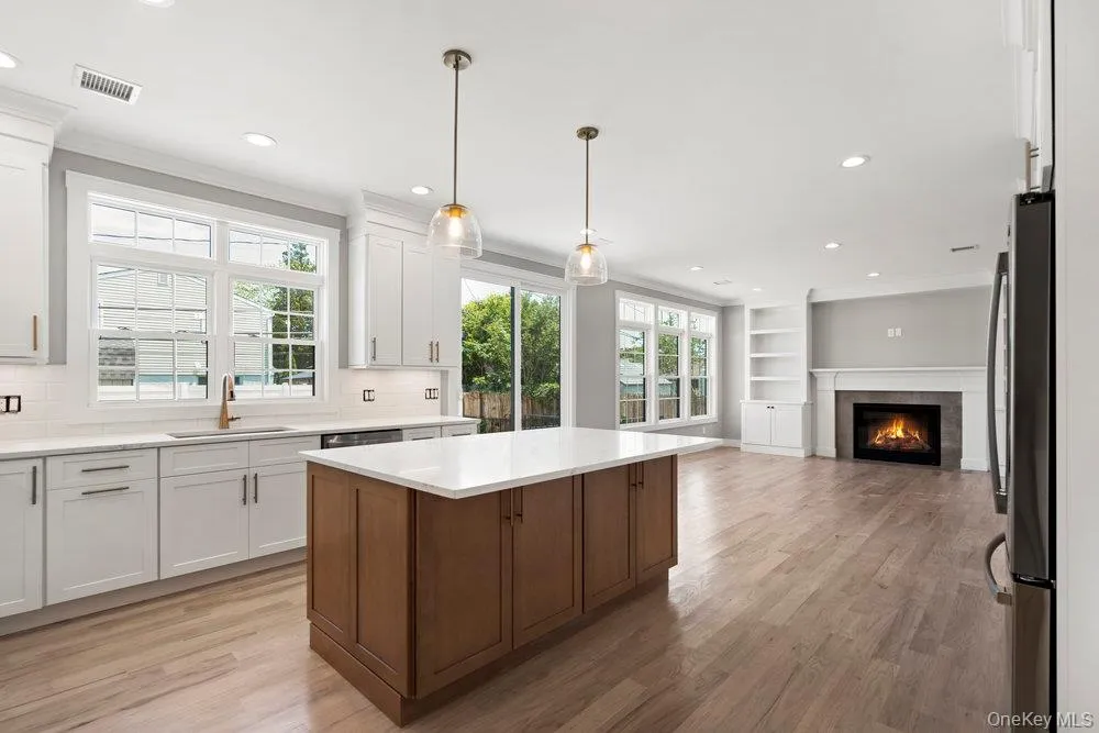 Not Exact house, previous build by builder Not Exact house, previous build by builder