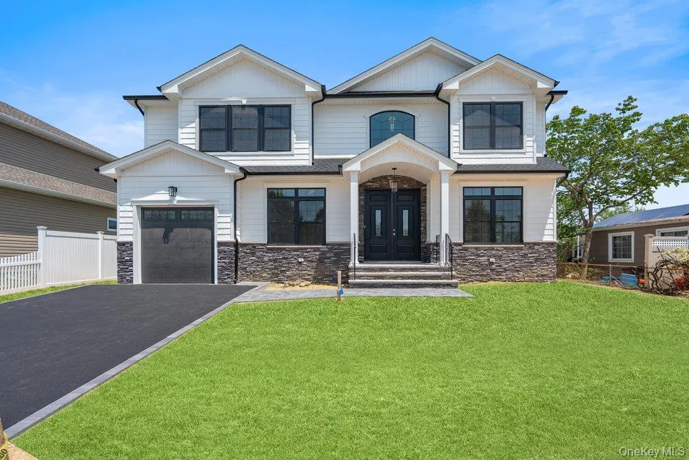 Not Exact house, previous build by builder Not Exact house, previous build by builder