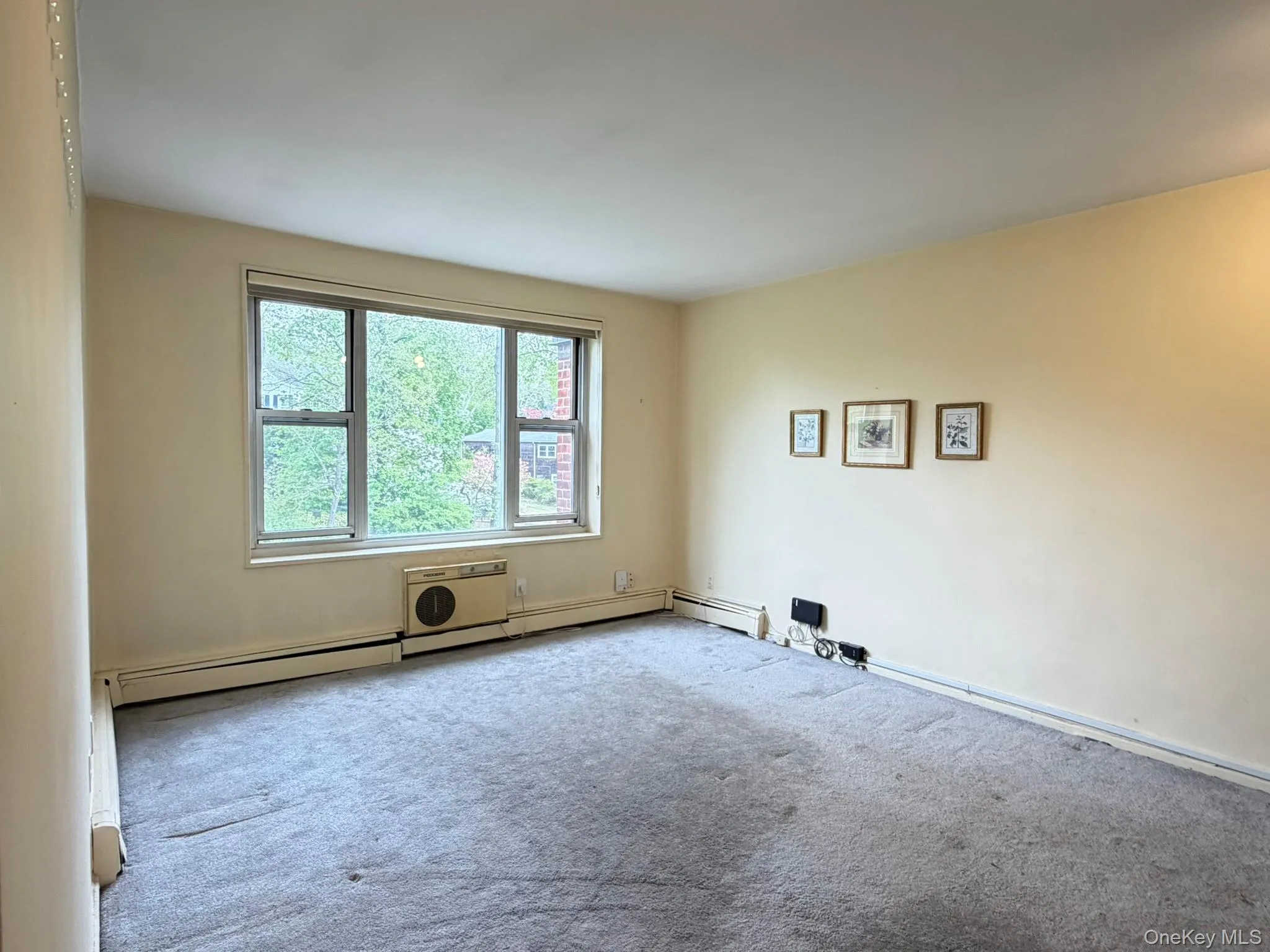 185 Middle Neck Road, North Hempstead, NY, 1 Bedroom Bedrooms, 5 Rooms Rooms,1 BathroomBathrooms,Residential,For Rent,Middle Neck,0,987181 185 Middle Neck Road, North Hempstead, NY, 1 Bedroom Bedrooms, 5 Rooms Rooms,1 BathroomBathrooms,Residential,For Rent,Middle Neck,0,987181