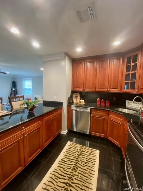 61 Adams Way, Islip, NY, 1 Bedroom Bedrooms, 4 Rooms Rooms,1 BathroomBathrooms,Residential Lease,For Rent,Adams,0,987189 61 Adams Way, Islip, NY, 1 Bedroom Bedrooms, 4 Rooms Rooms,1 BathroomBathrooms,Residential Lease,For Rent,Adams,0,987189