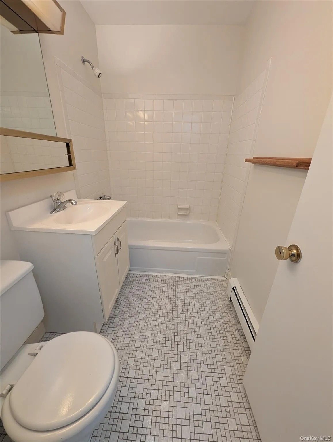 9 Loudon Drive, Fishkill, NY, 2 Bedrooms Bedrooms, 6 Rooms Rooms,2 BathroomsBathrooms,Residential Lease,For Rent,Loudon,0,987190 9 Loudon Drive, Fishkill, NY, 2 Bedrooms Bedrooms, 6 Rooms Rooms,2 BathroomsBathrooms,Residential Lease,For Rent,Loudon,0,987190