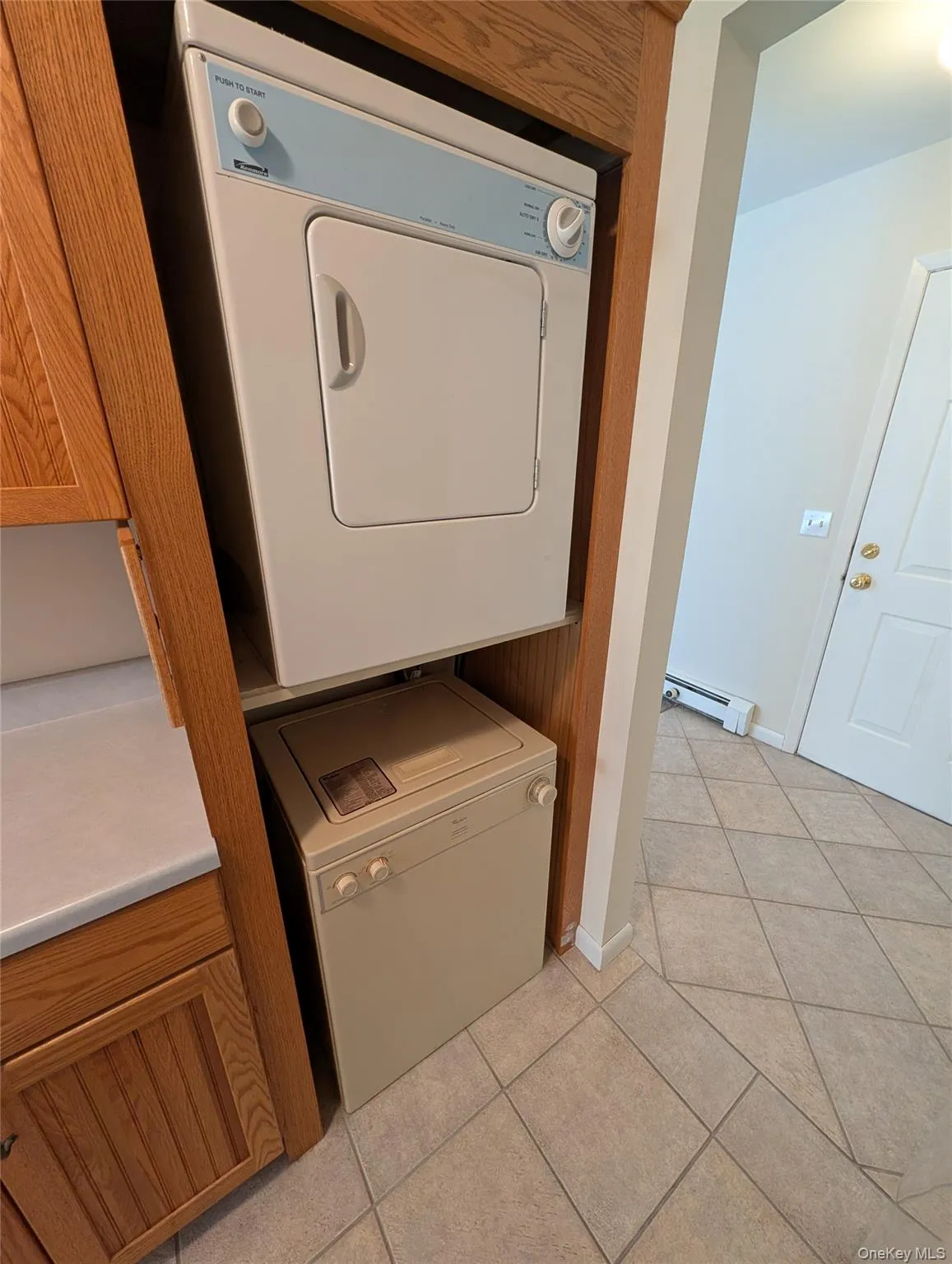 9 Loudon Drive, Fishkill, NY, 2 Bedrooms Bedrooms, 6 Rooms Rooms,2 BathroomsBathrooms,Residential Lease,For Rent,Loudon,0,987190 9 Loudon Drive, Fishkill, NY, 2 Bedrooms Bedrooms, 6 Rooms Rooms,2 BathroomsBathrooms,Residential Lease,For Rent,Loudon,0,987190