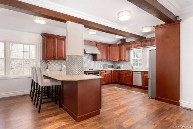 9 Tower Hill Road, Brookhaven, NY, 6 Bedrooms Bedrooms, 15 Rooms Rooms,6 BathroomsBathrooms,Residential Sale,For Rent,Tower Hill,0,987191 9 Tower Hill Road, Brookhaven, NY, 6 Bedrooms Bedrooms, 15 Rooms Rooms,6 BathroomsBathrooms,Residential Sale,For Rent,Tower Hill,0,987191