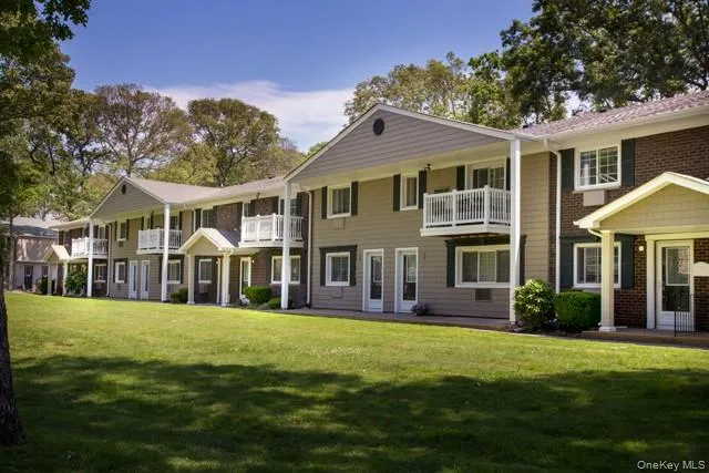 8 Hygate Place, Brookhaven, NY, 1 Bedroom Bedrooms, 4 Rooms Rooms,1 BathroomBathrooms,Residential Lease,For Rent,Hygate,0,987196 8 Hygate Place, Brookhaven, NY, 1 Bedroom Bedrooms, 4 Rooms Rooms,1 BathroomBathrooms,Residential Lease,For Rent,Hygate,0,987196