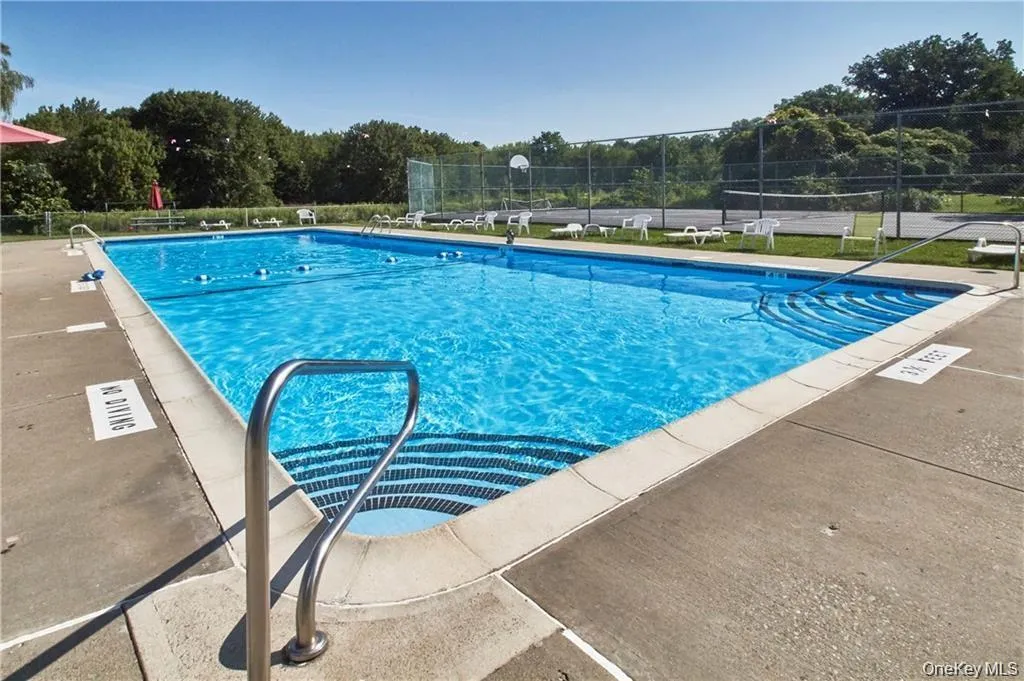 17 The Knolls, Warwick (town), NY, 2 Bedrooms Bedrooms, 6 Rooms Rooms,2 BathroomsBathrooms,Residential Lease,For Rent,The,0,987208 17 The Knolls, Warwick (town), NY, 2 Bedrooms Bedrooms, 6 Rooms Rooms,2 BathroomsBathrooms,Residential Lease,For Rent,The,0,987208
