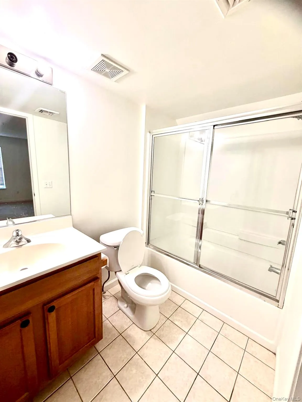 139 Ruth Court, Middletown, NY, 2 Bedrooms Bedrooms, 6 Rooms Rooms,2 BathroomsBathrooms,Residential Lease,For Rent,Ruth,0,987209 139 Ruth Court, Middletown, NY, 2 Bedrooms Bedrooms, 6 Rooms Rooms,2 BathroomsBathrooms,Residential Lease,For Rent,Ruth,0,987209