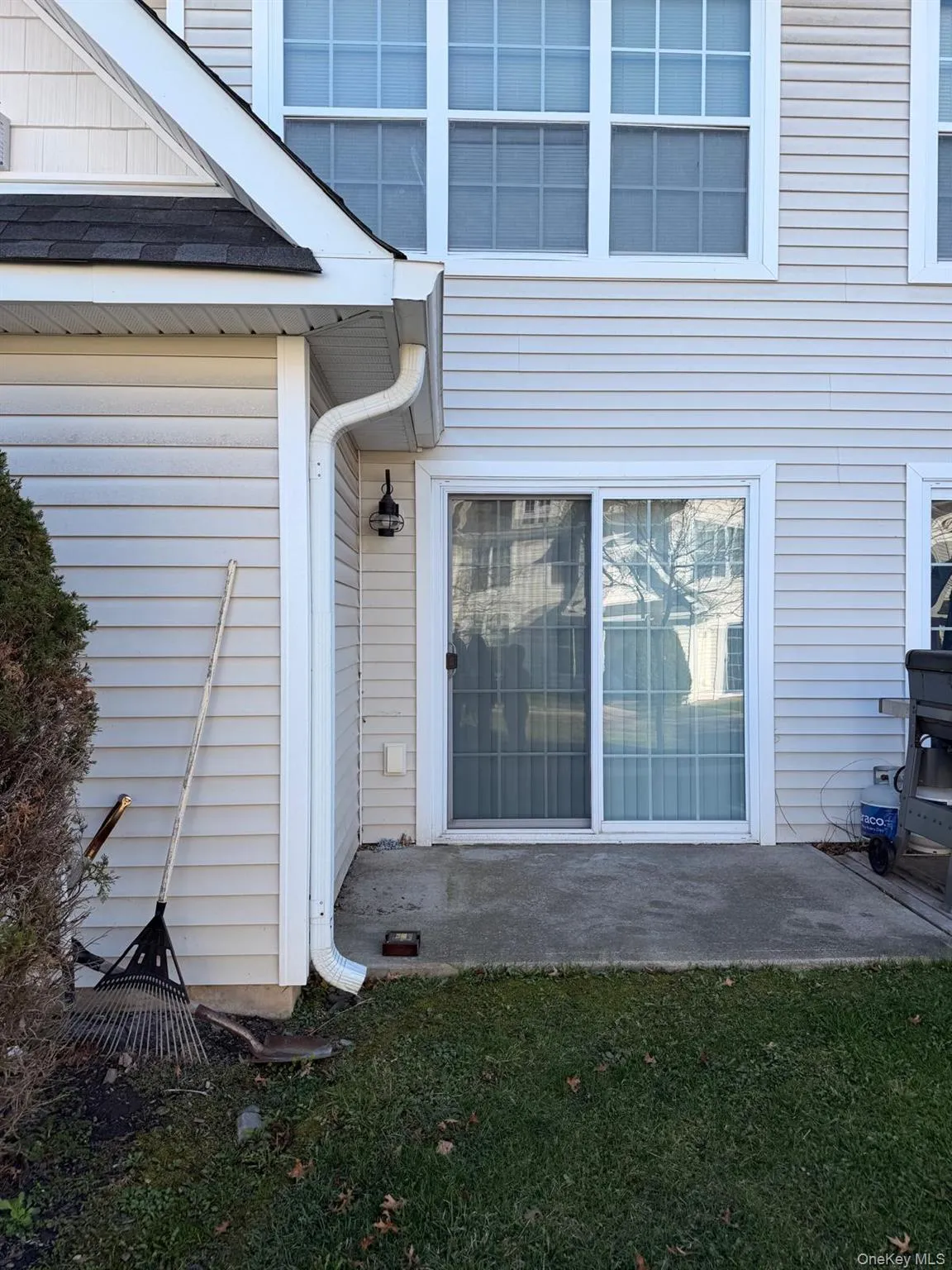 139 Ruth Court, Middletown, NY, 2 Bedrooms Bedrooms, 6 Rooms Rooms,2 BathroomsBathrooms,Residential Lease,For Rent,Ruth,0,987209 139 Ruth Court, Middletown, NY, 2 Bedrooms Bedrooms, 6 Rooms Rooms,2 BathroomsBathrooms,Residential Lease,For Rent,Ruth,0,987209