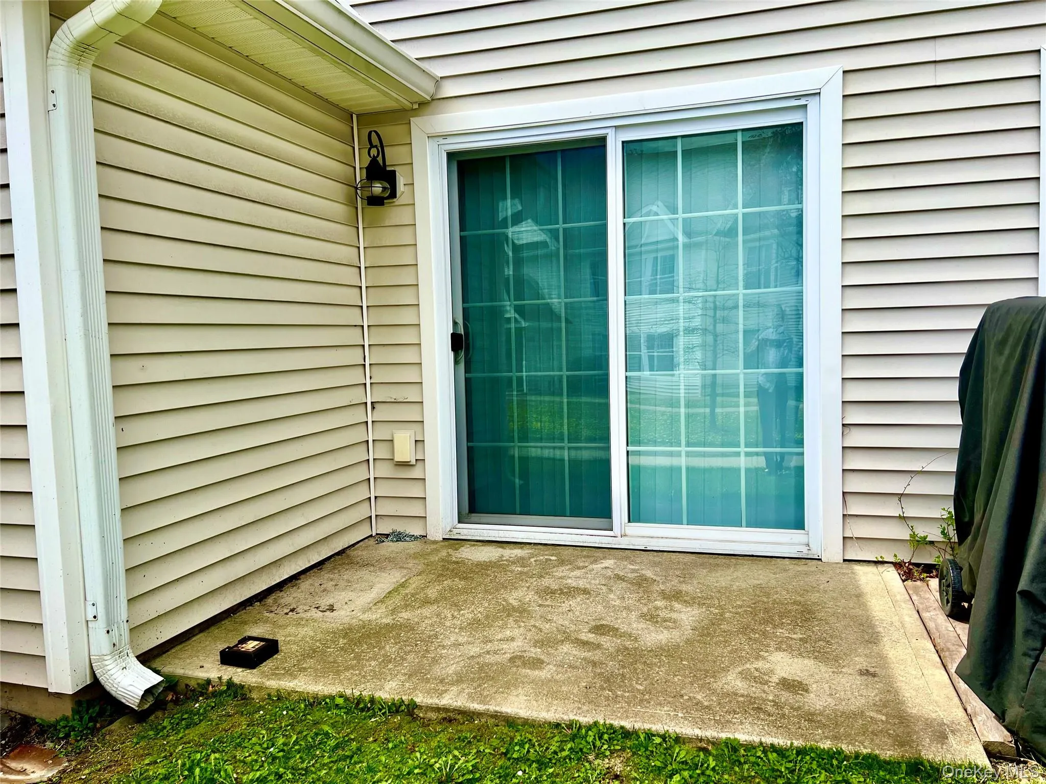 139 Ruth Court, Middletown, NY, 2 Bedrooms Bedrooms, 6 Rooms Rooms,2 BathroomsBathrooms,Residential Lease,For Rent,Ruth,0,987209 139 Ruth Court, Middletown, NY, 2 Bedrooms Bedrooms, 6 Rooms Rooms,2 BathroomsBathrooms,Residential Lease,For Rent,Ruth,0,987209