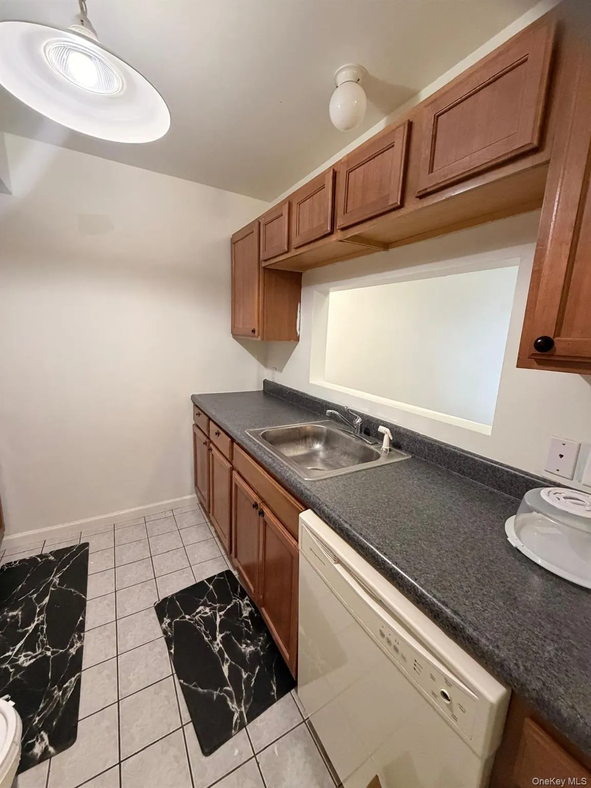 139 Ruth Court, Middletown, NY, 2 Bedrooms Bedrooms, 6 Rooms Rooms,2 BathroomsBathrooms,Residential Lease,For Rent,Ruth,0,987209 139 Ruth Court, Middletown, NY, 2 Bedrooms Bedrooms, 6 Rooms Rooms,2 BathroomsBathrooms,Residential Lease,For Rent,Ruth,0,987209