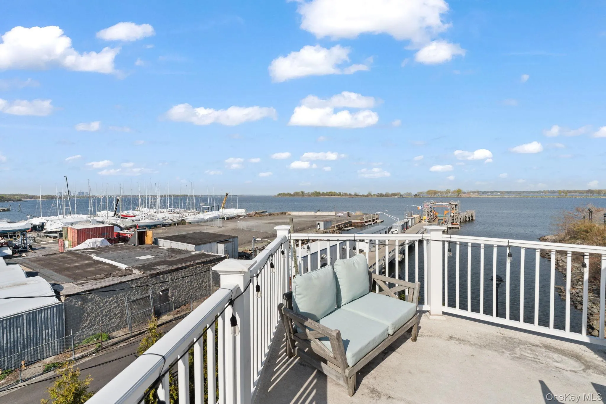 19 Island Point, New York, NY, 3 Bedrooms Bedrooms, 7 Rooms Rooms,3 BathroomsBathrooms,Residential Sale,For Rent,Island,0,987217 19 Island Point, New York, NY, 3 Bedrooms Bedrooms, 7 Rooms Rooms,3 BathroomsBathrooms,Residential Sale,For Rent,Island,0,987217